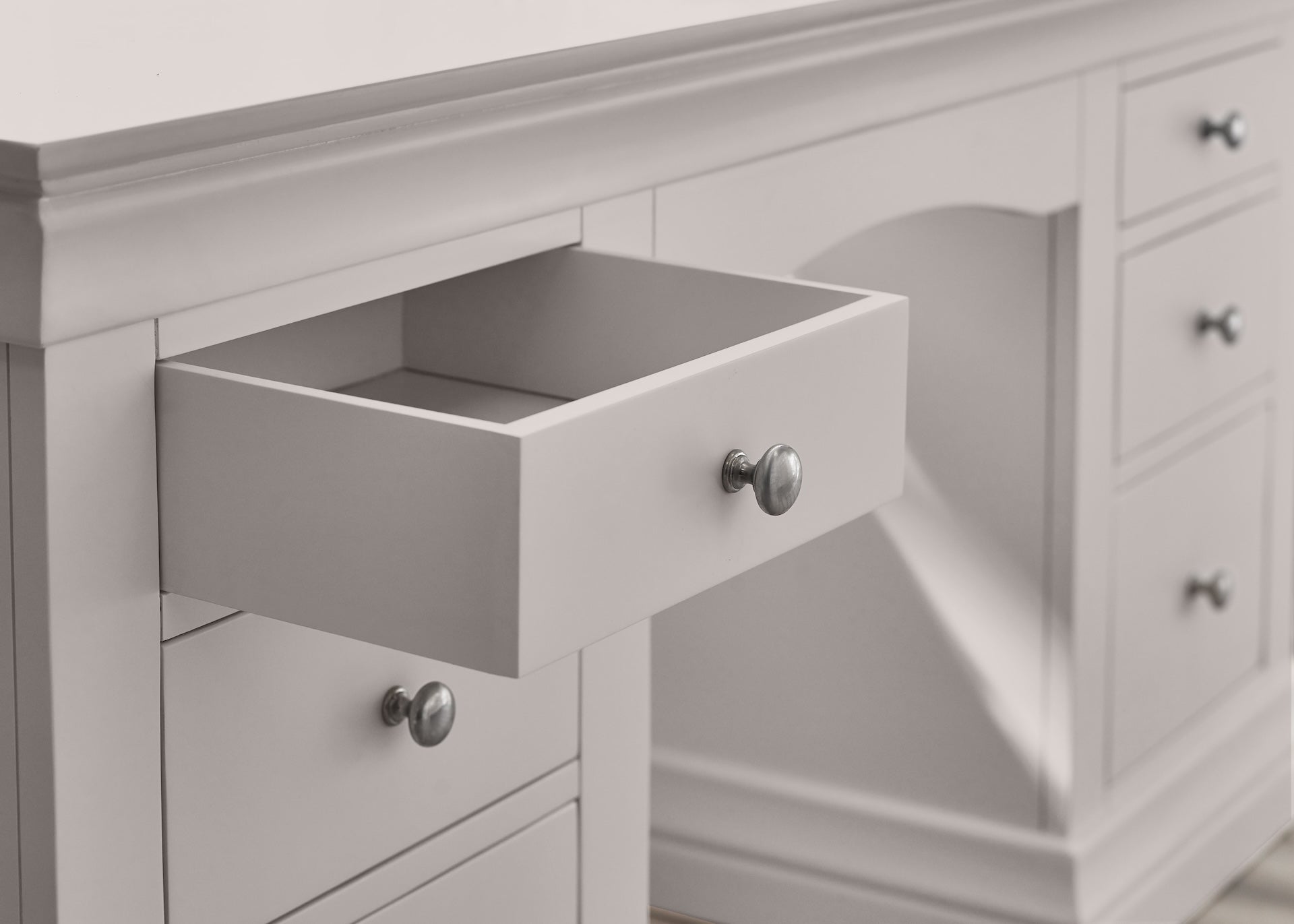 Clermont Dressing Table - Light Grey – Julian Bowen, view 7