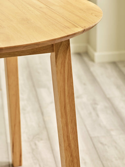 Coast Natural Oak 55- Drop Leaf Extending Round Dining Table – Natural Oak Effect