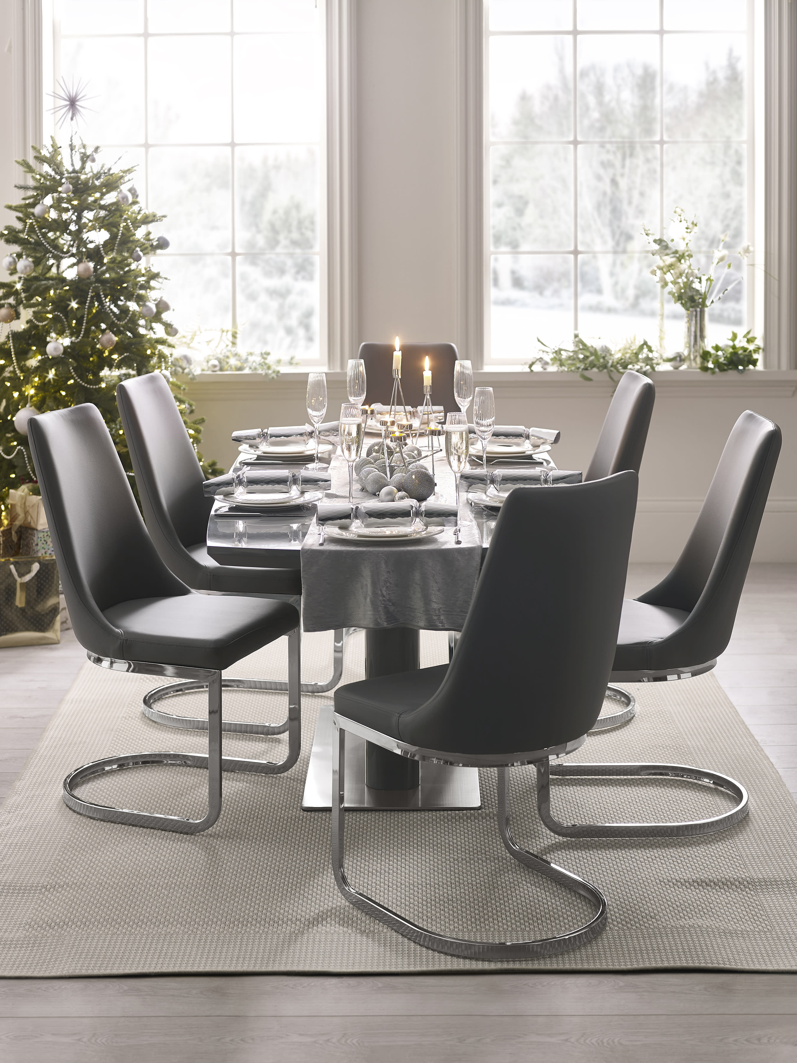 Como Cantilever Dining Chairs (Set Of 2)