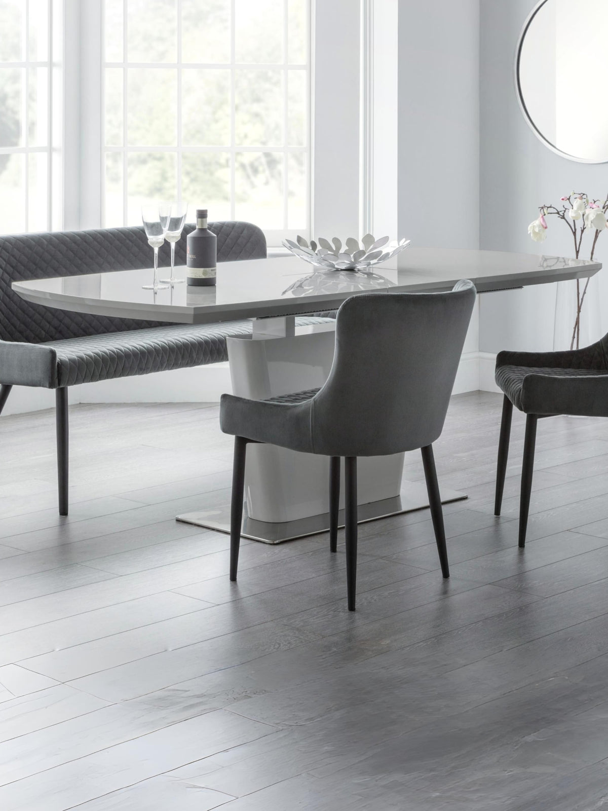 Como High Gloss Extending Table - Grey