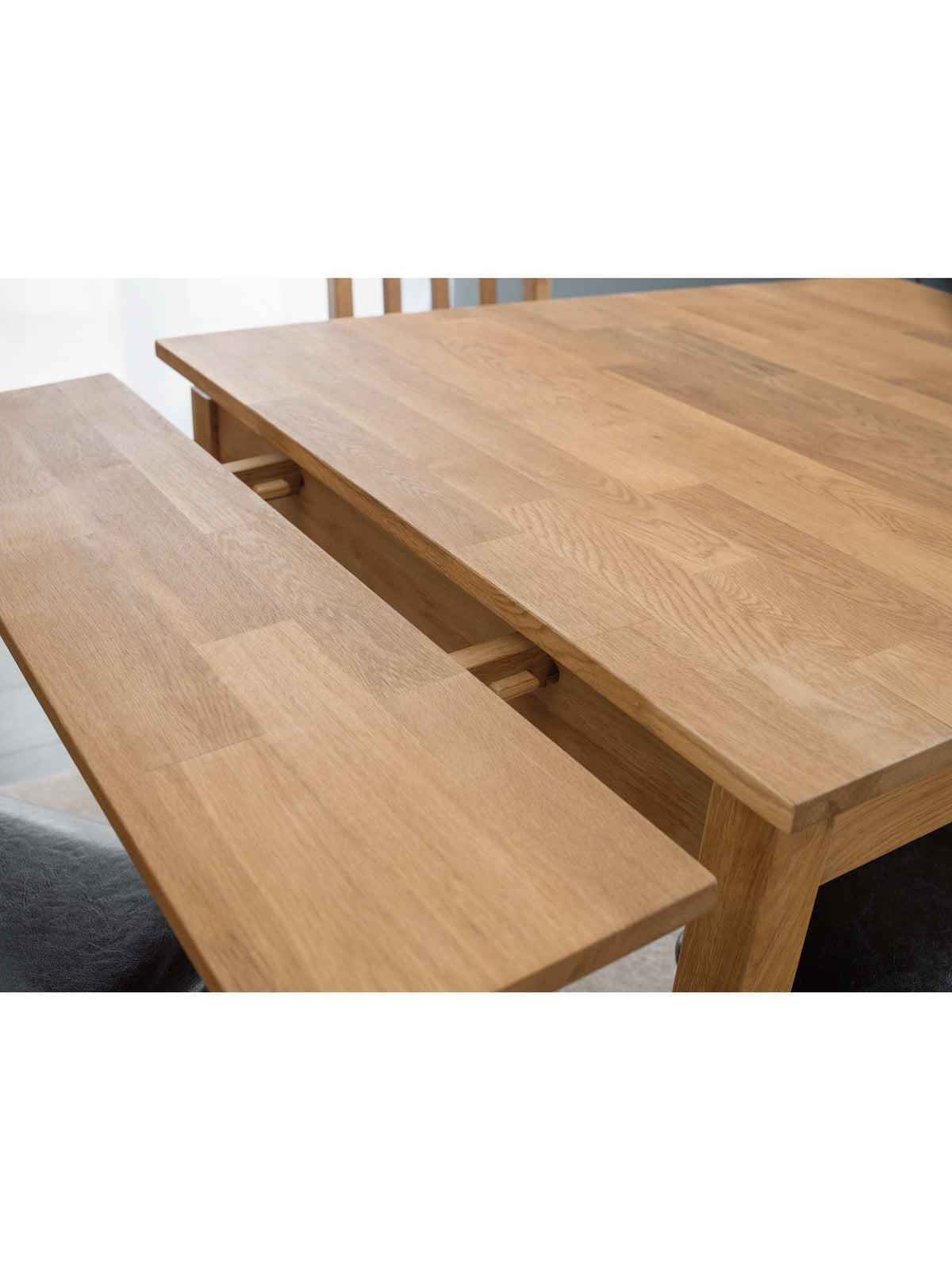Coxmoor Oak Extending Dining Table