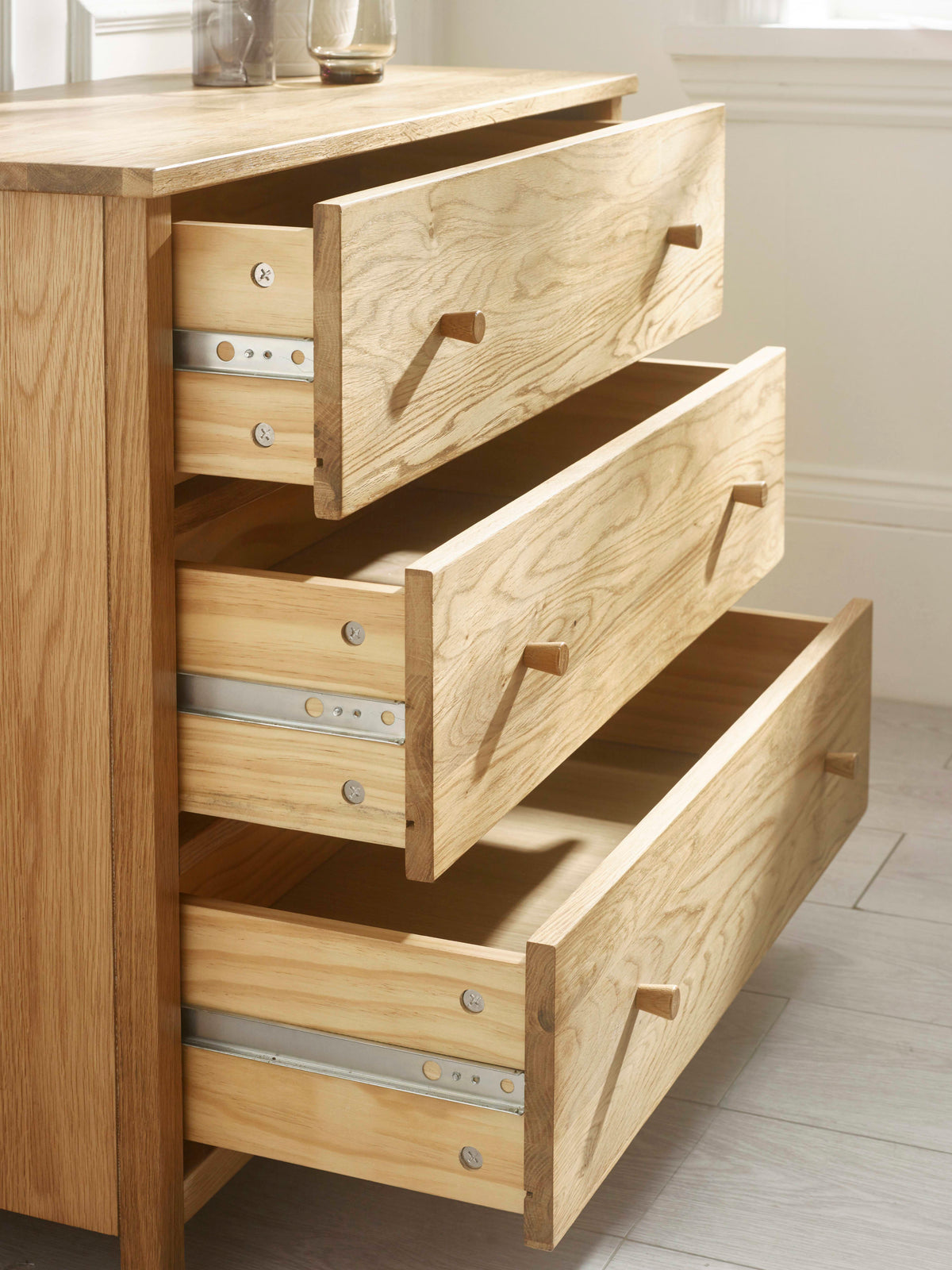 Coxmoor 3 Drawer Chest - Oak