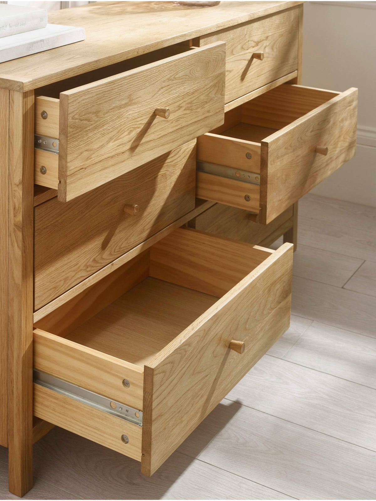 Coxmoor 6 Drawer Chest - Oak