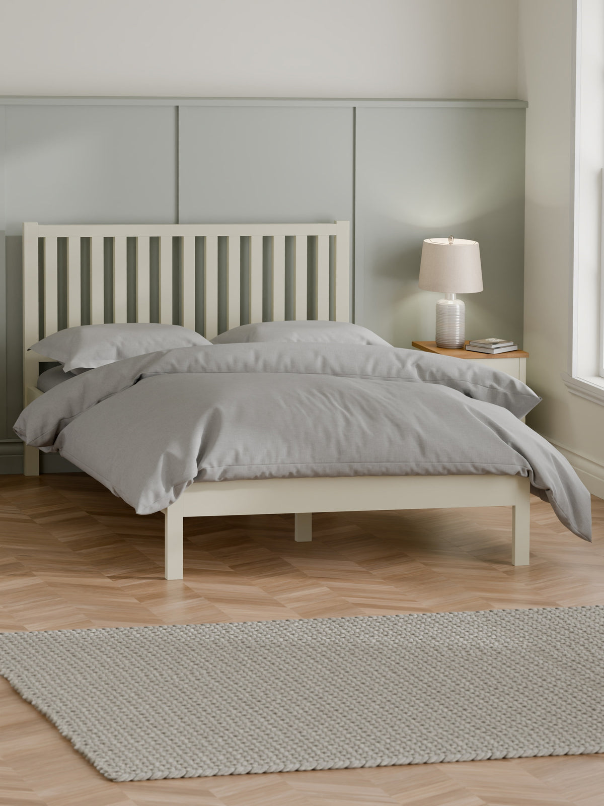 Coxmoor Bed - Ivory and Oak