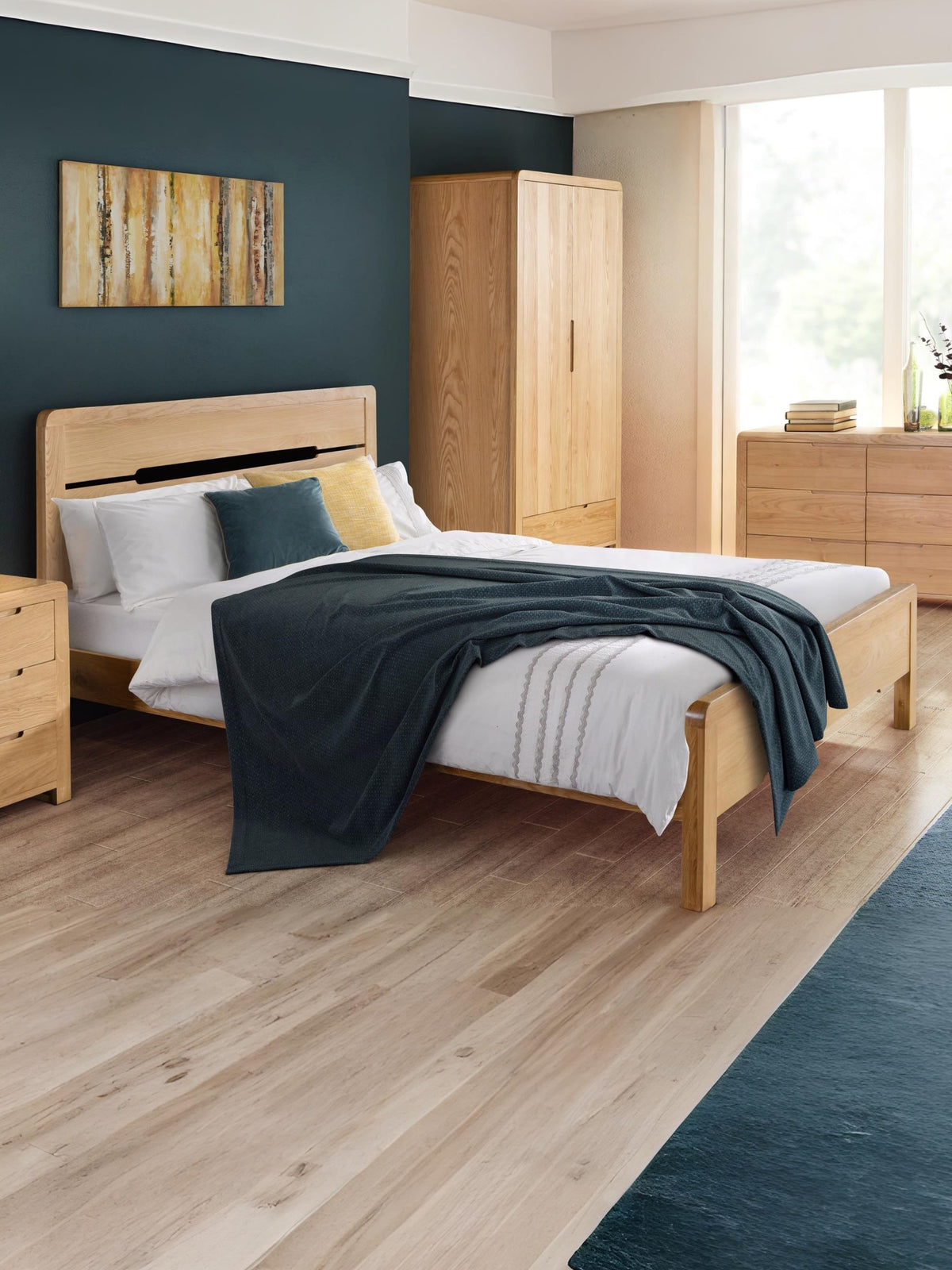 Curve Oak Wooden Bed