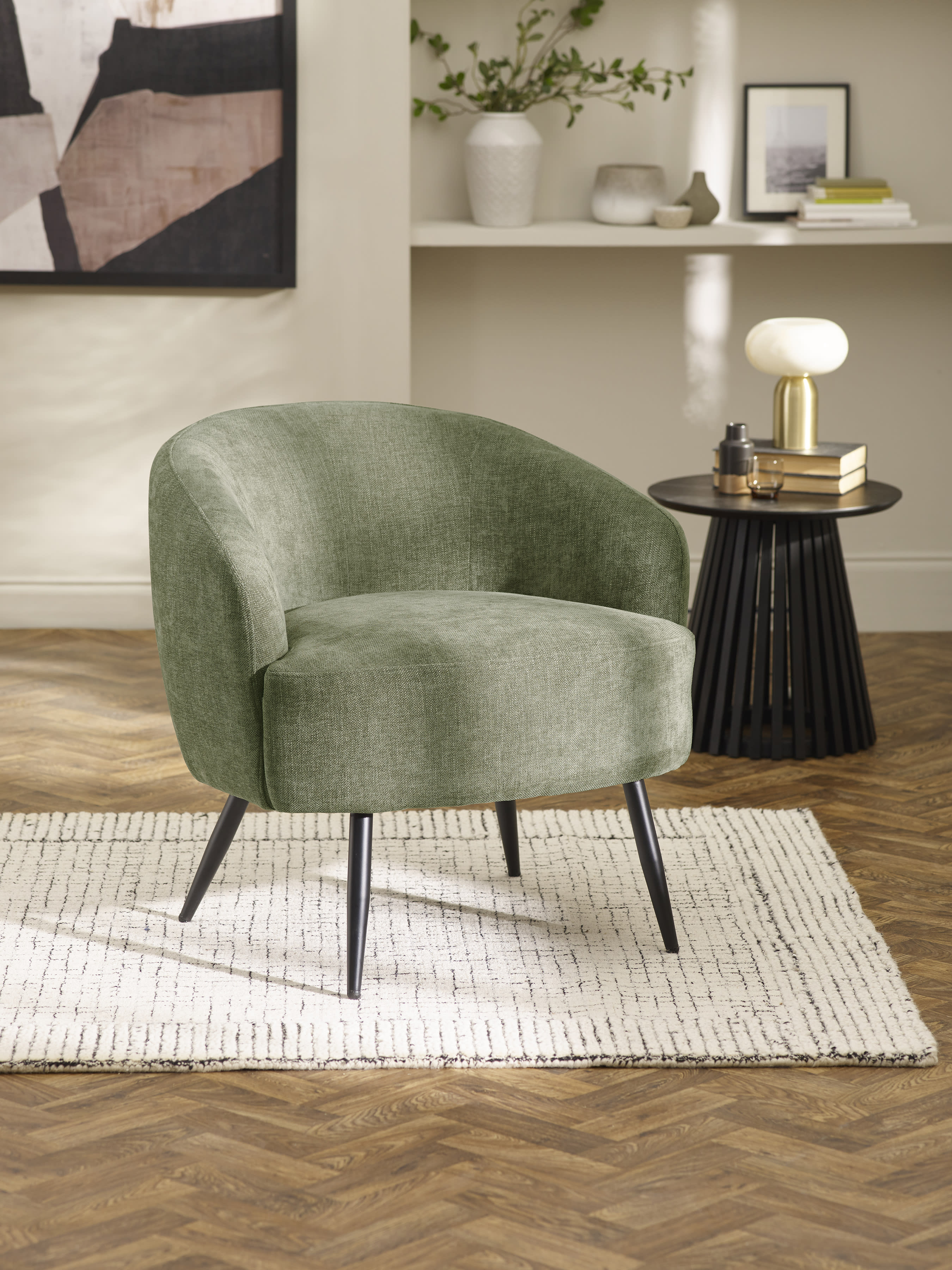 Dahlia Olive Green Linen Upholstered Accent Chair with Black Metal Legs – Olive Faux Linen