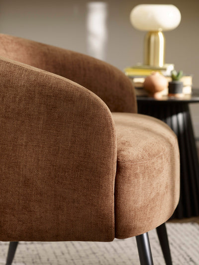 Dahlia Rust Brown Linen Upholstered Accent Chair with Black Metal Legs – Rust Linen