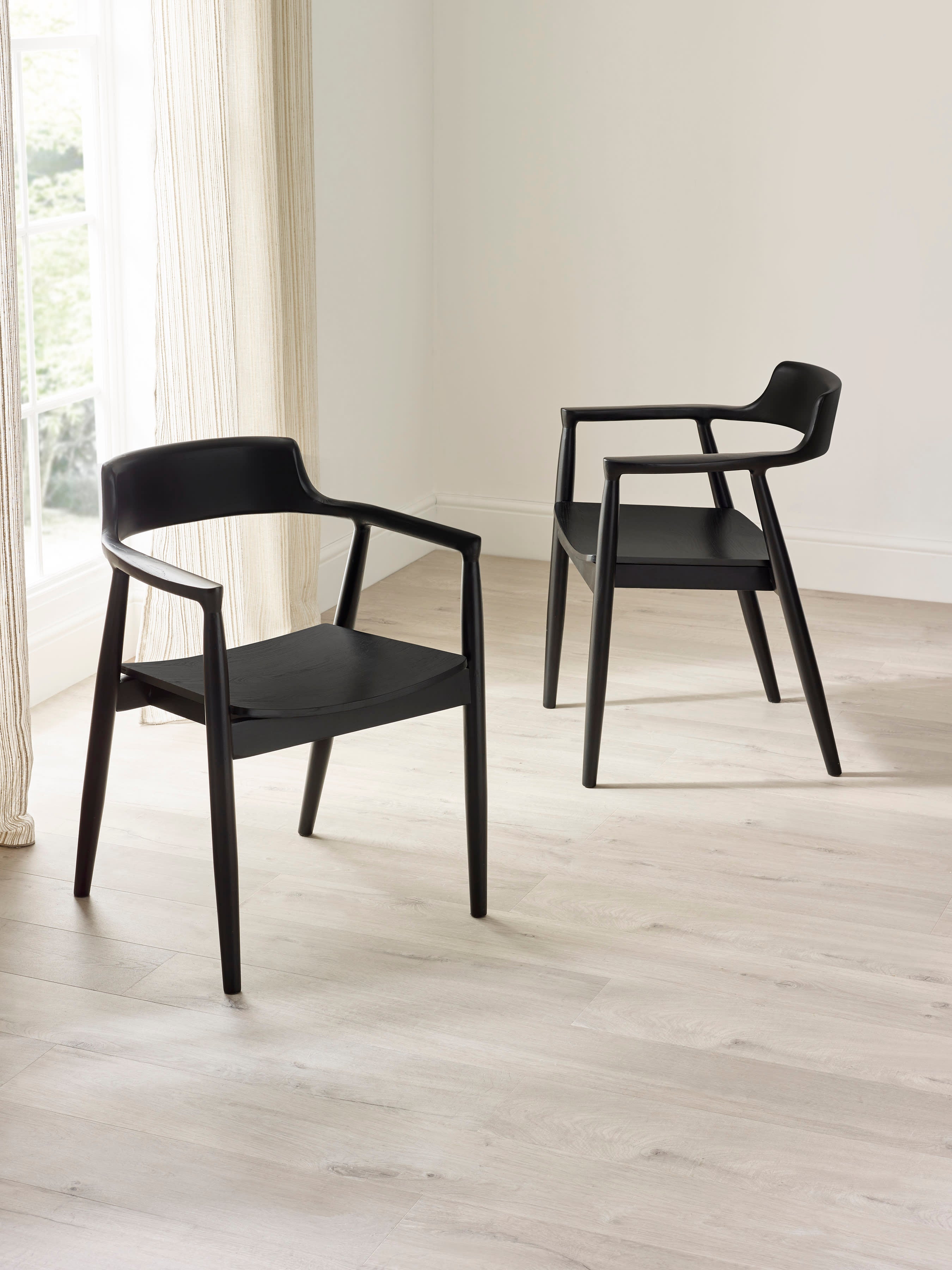 Set of 2 Franklin Dining Chair with Arms – Black Ash Effect
