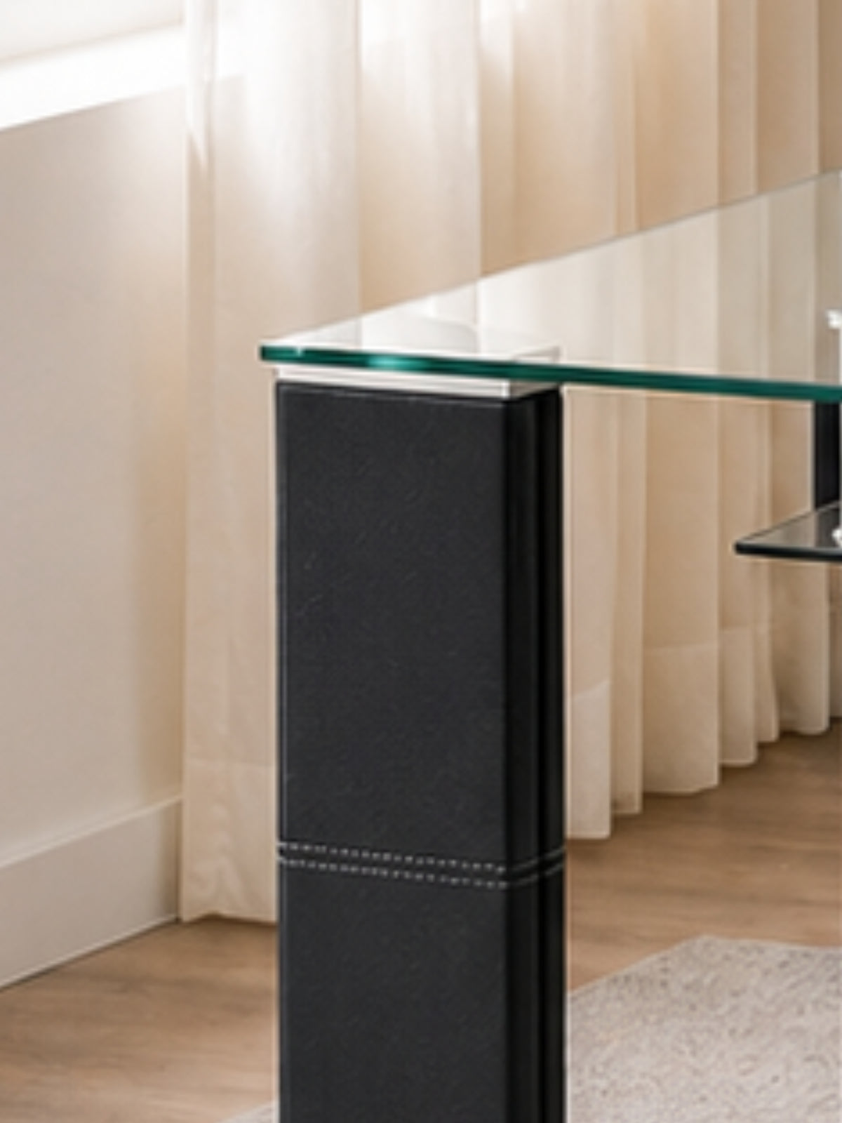 Greenwich Glass Dining Table