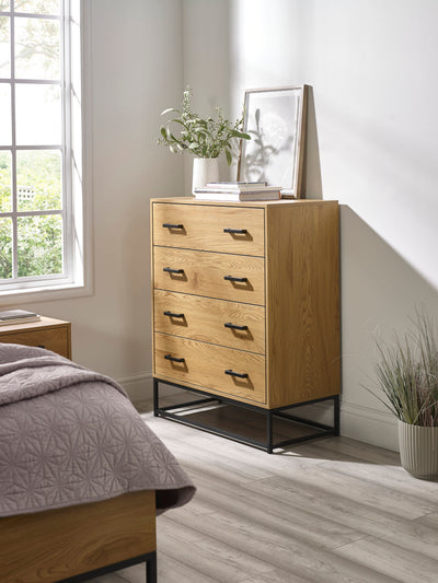 Harlow Light Oak Effect 4 Drawer Chest