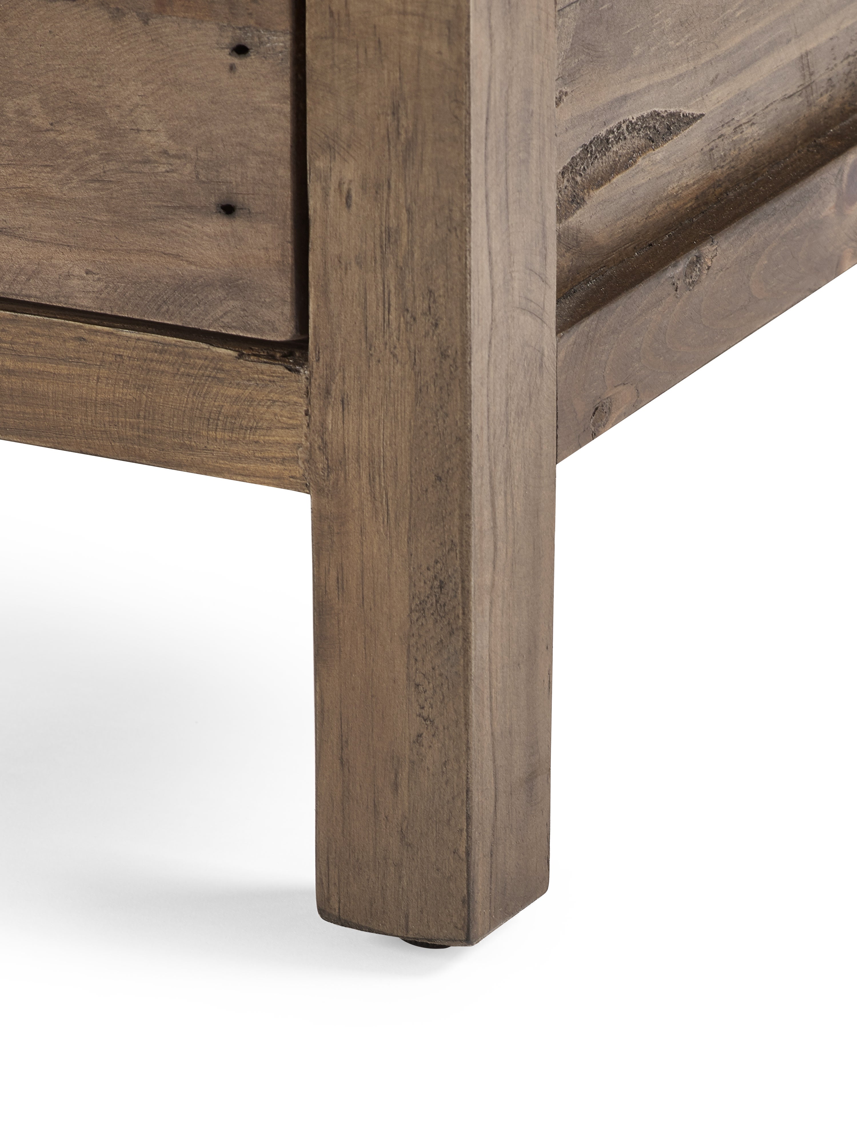 Heritage 3 Drawer Bedside – Julian Bowen, view 7