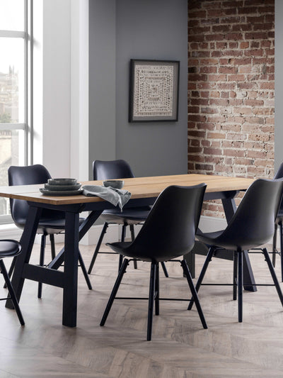 Hockley Table and 6 Black Kari Chairs – Black and Oak Effect