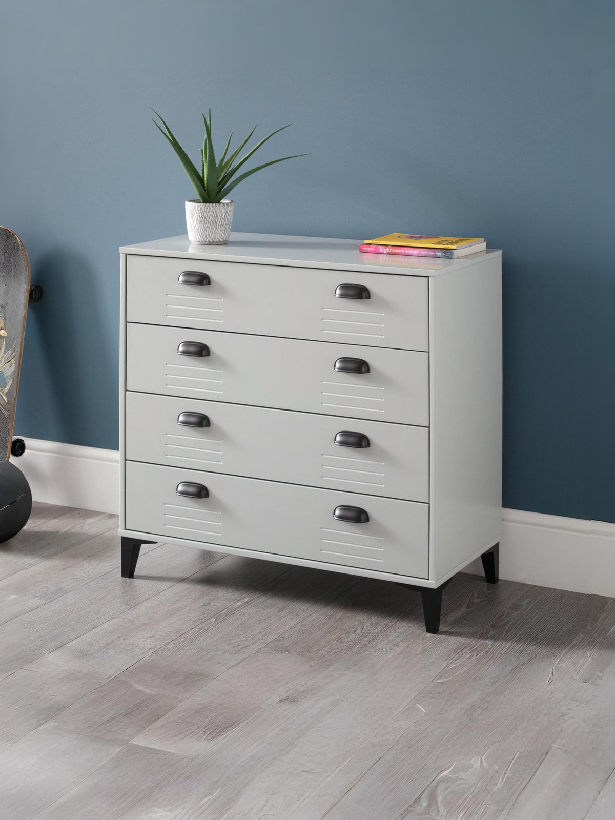 Lakers Locker 4 Drawer Chest