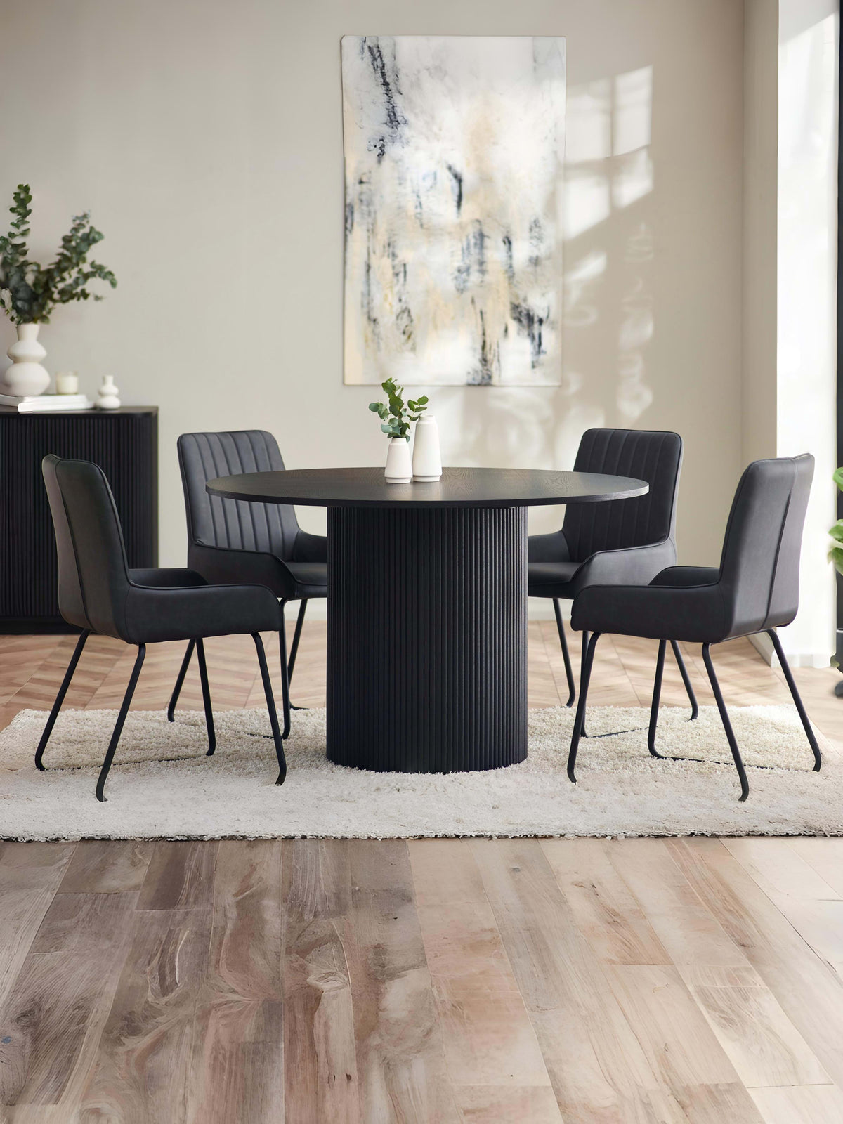 Louis Fluted Round Dining Table - Black
