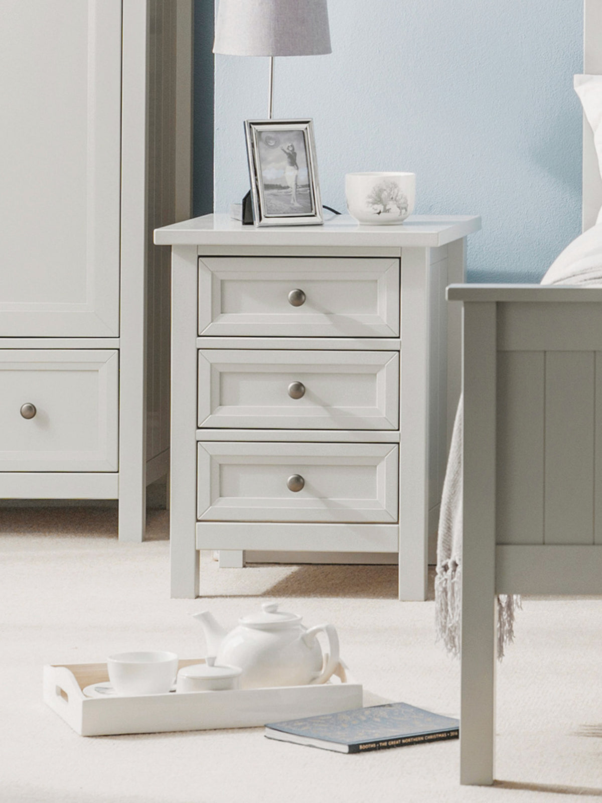 Maine 3 Drawer Bedside- Dove Grey