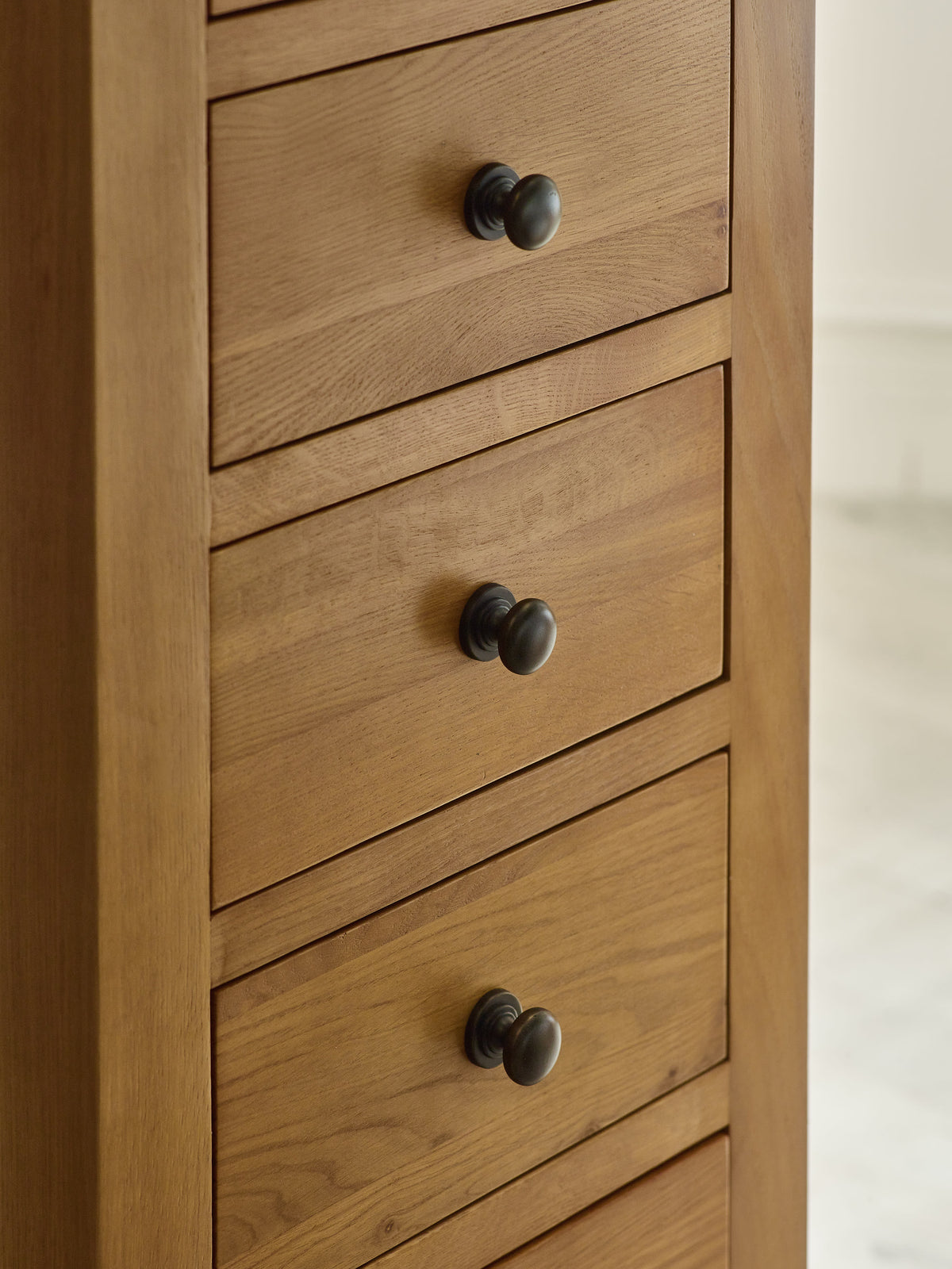 Marlborough 7 Drawer Narrow Chest