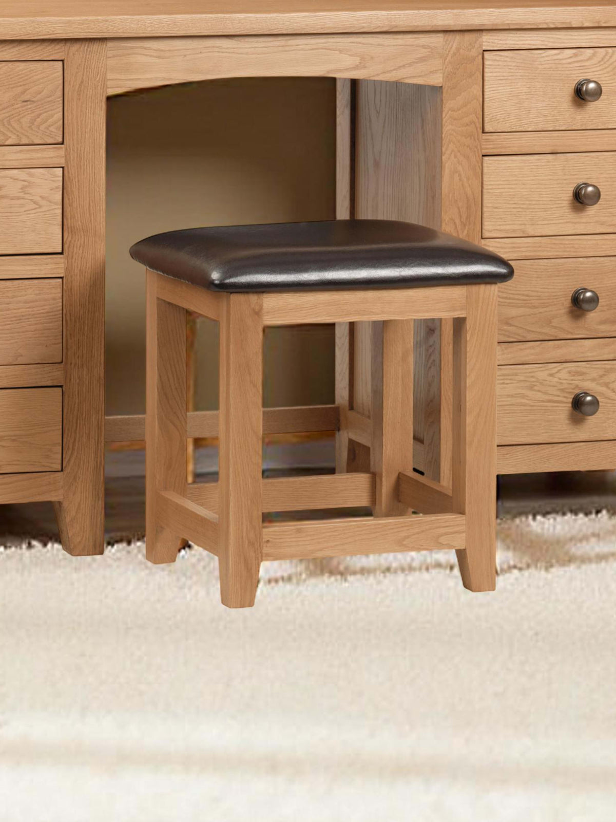 Marlborough Dressing Stool Ass