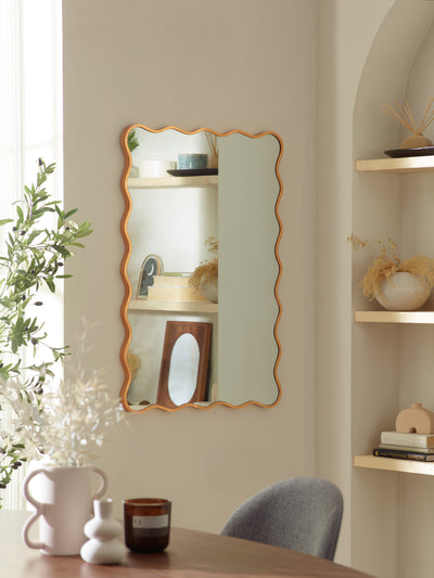 Stevie Wavy Edge Wall Mirror – Gold