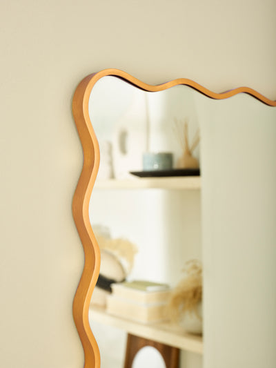 Stevie Wavy Edge Wall Mirror – Gold