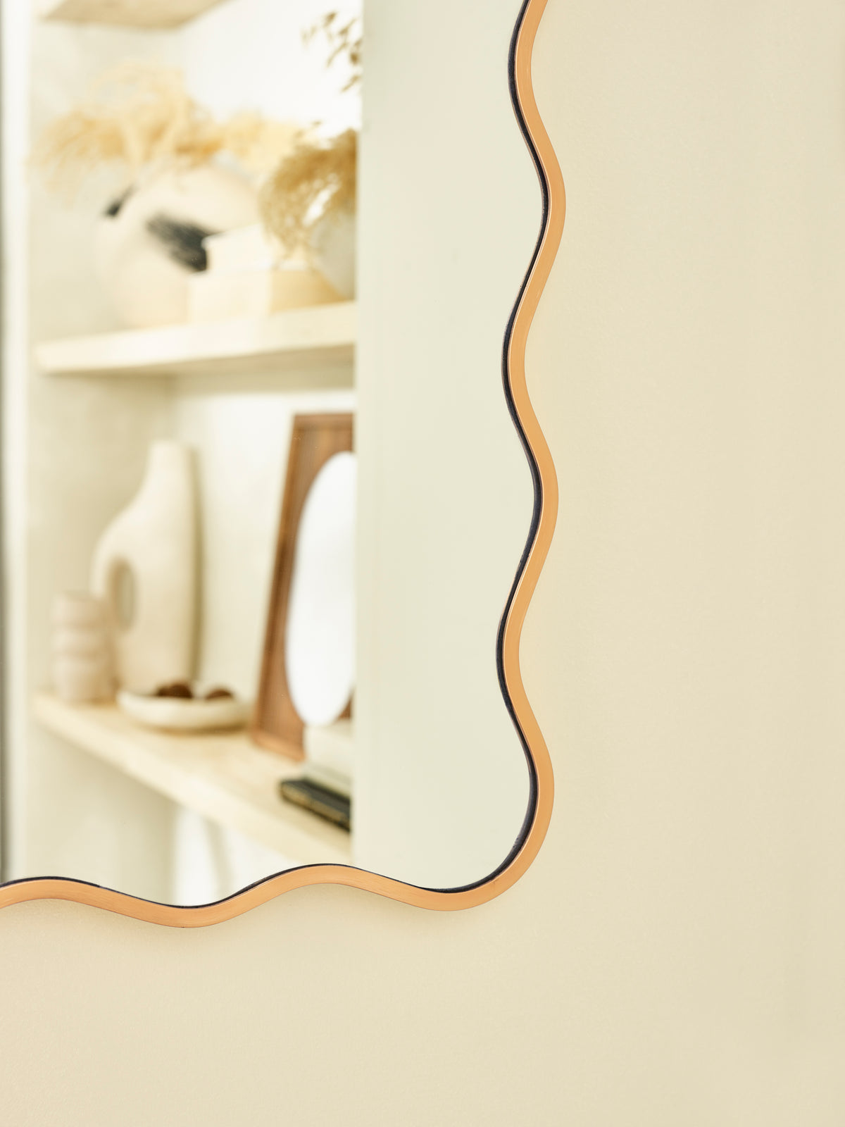 Stevie Wavy Edge Wall Mirror – Gold