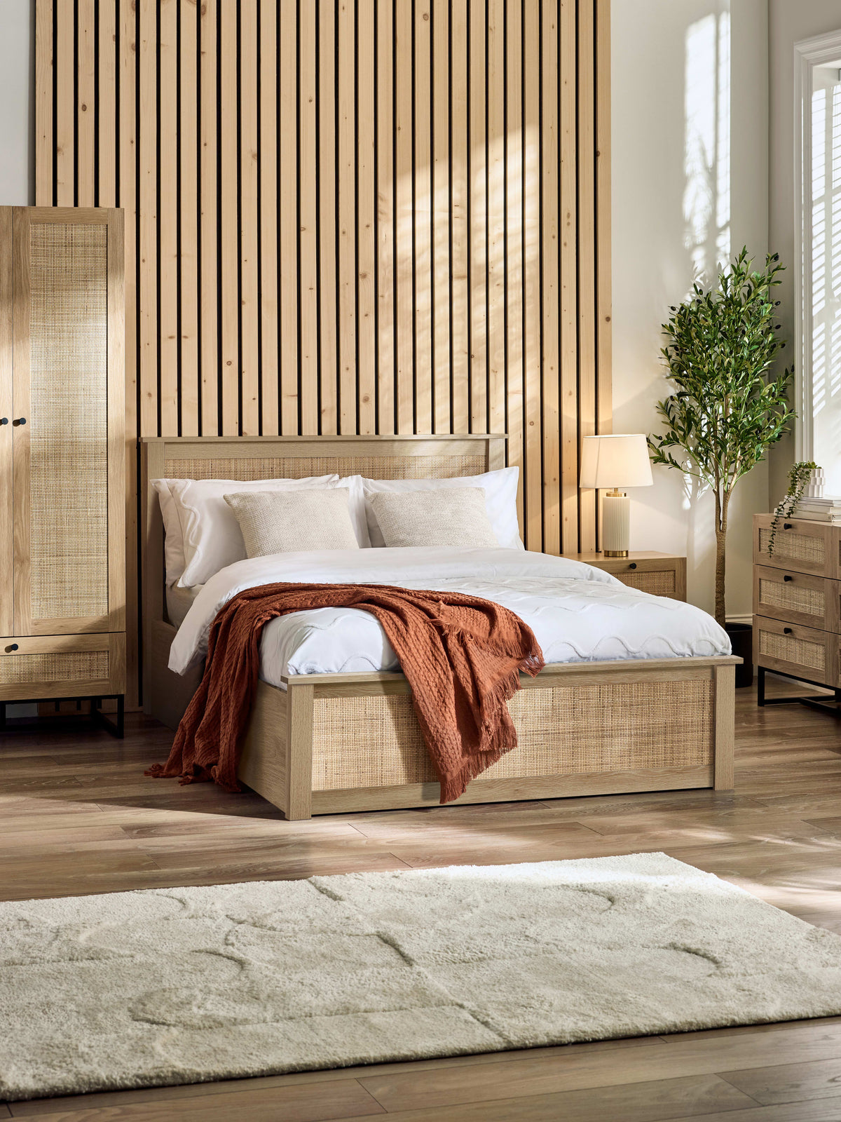 Padstow Ottoman Storage Bed - Oak