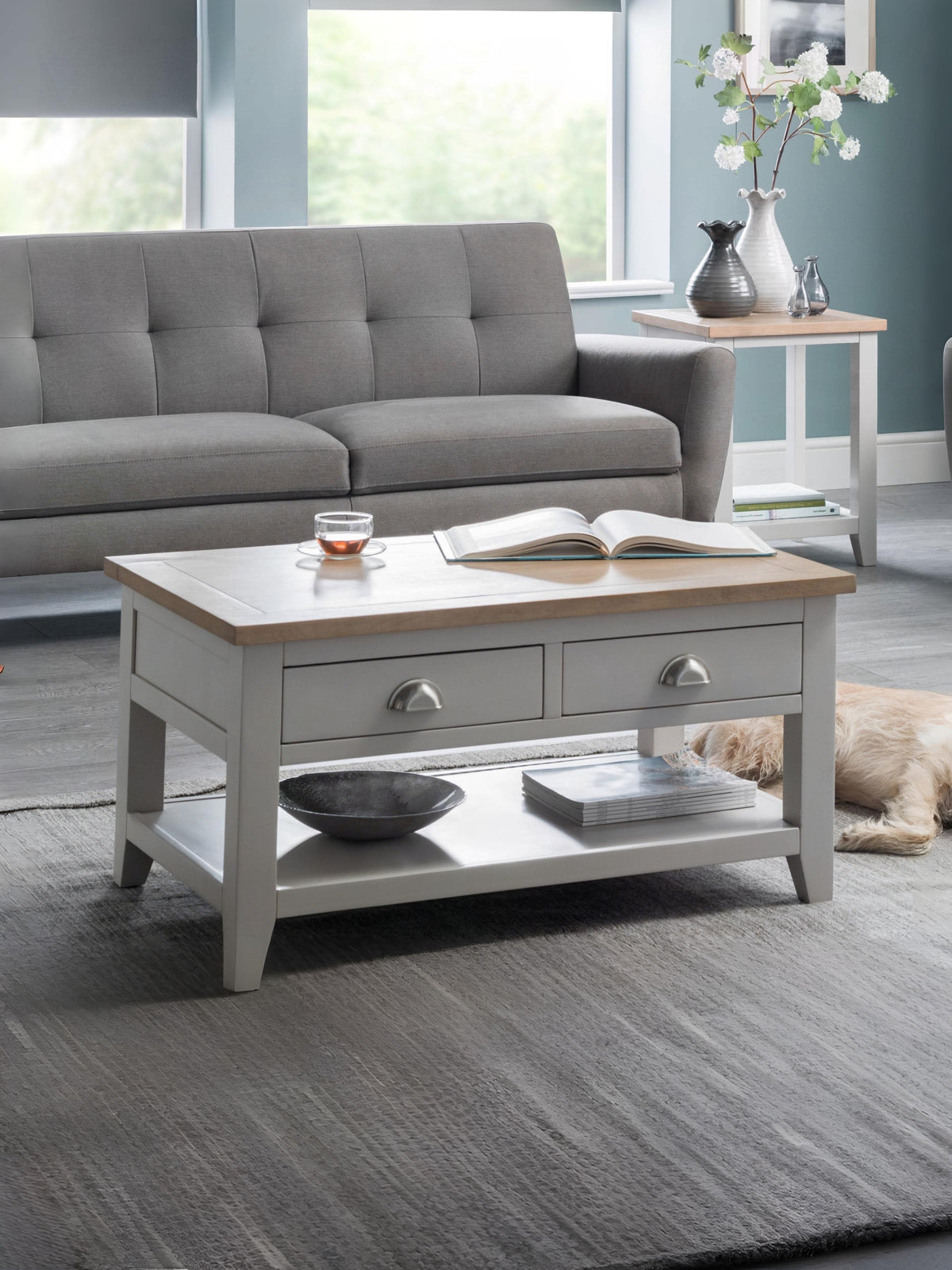 Richmond Coffee Table With 2 Drawers
