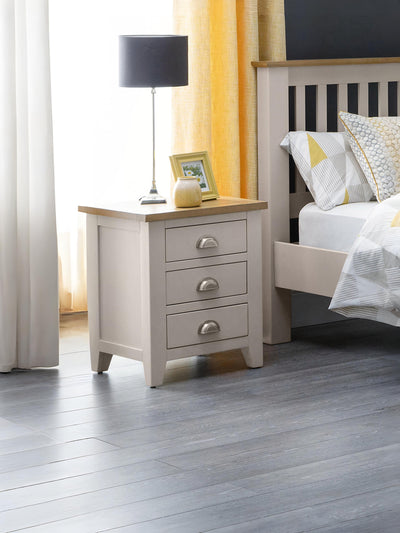 Richmond 3 Drawer Bedside