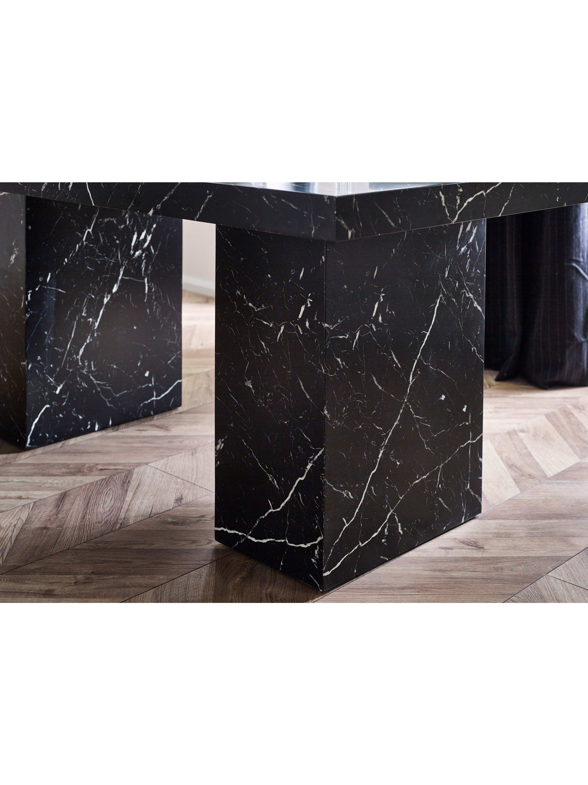 Rome Dining Table - Black