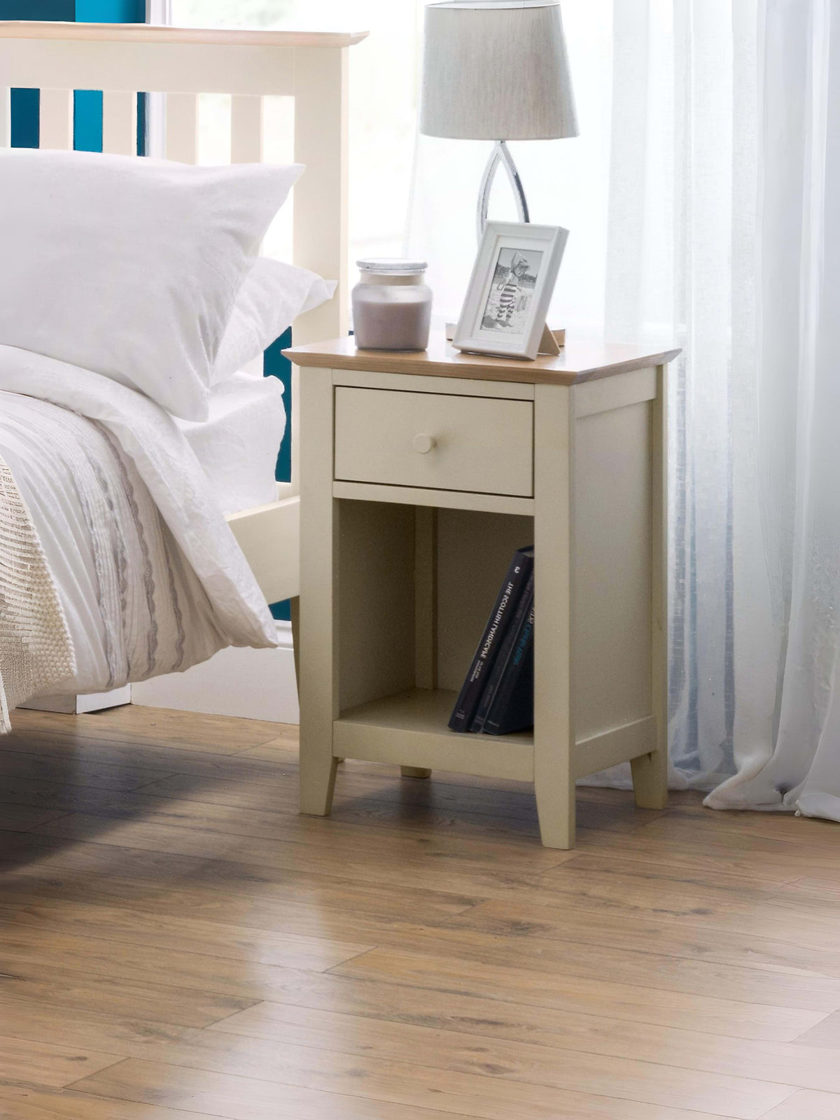 Salerno Shaker Ivory/Oak 1 Drawer Bedside