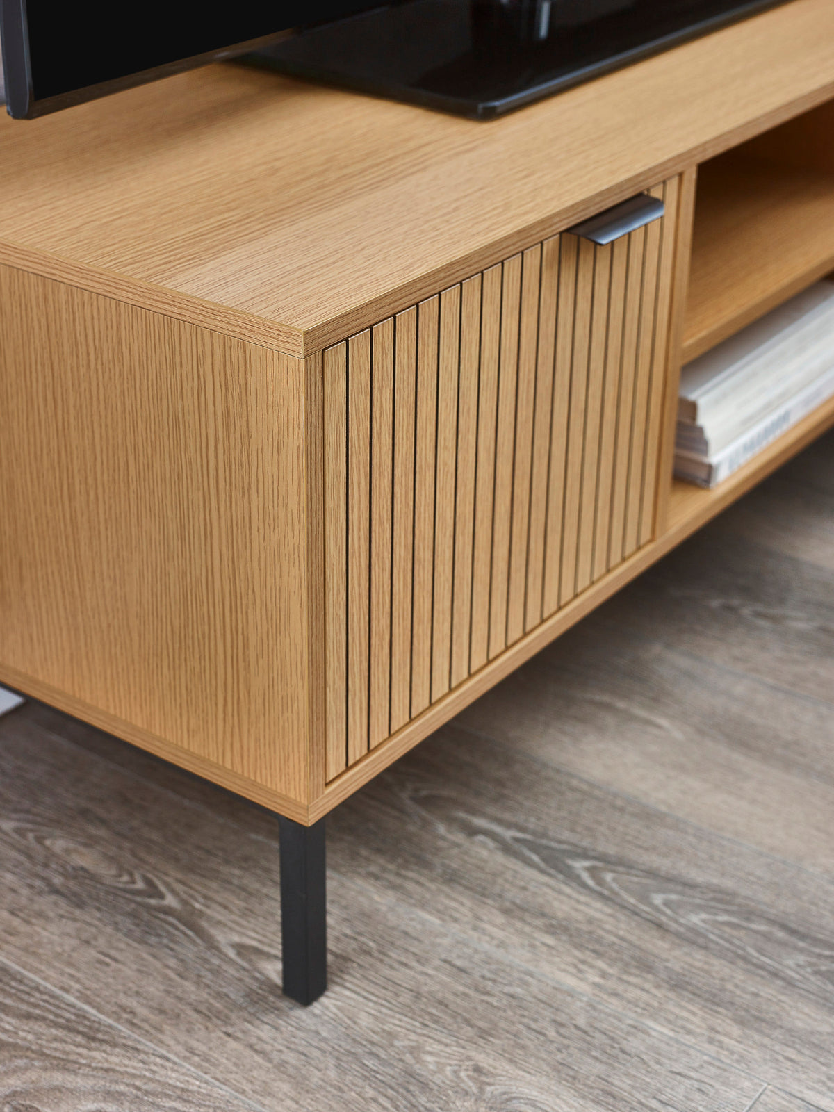 Sia TV Unit