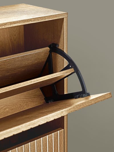 Sia Oak Effect 2 Door Shoe Storage Cabinet – Natural Oak Effect