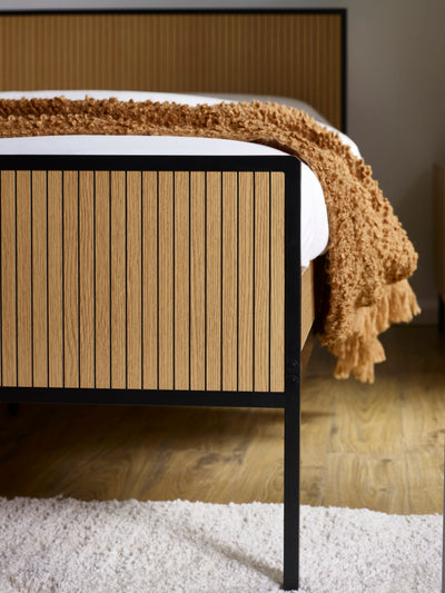 Sia Oak Effect Bed Frame – Natural Oak Effect