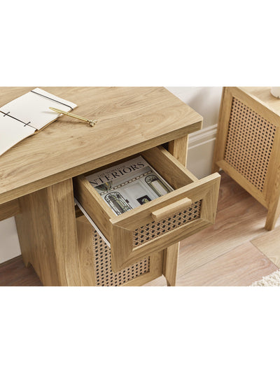 Sydney Desk