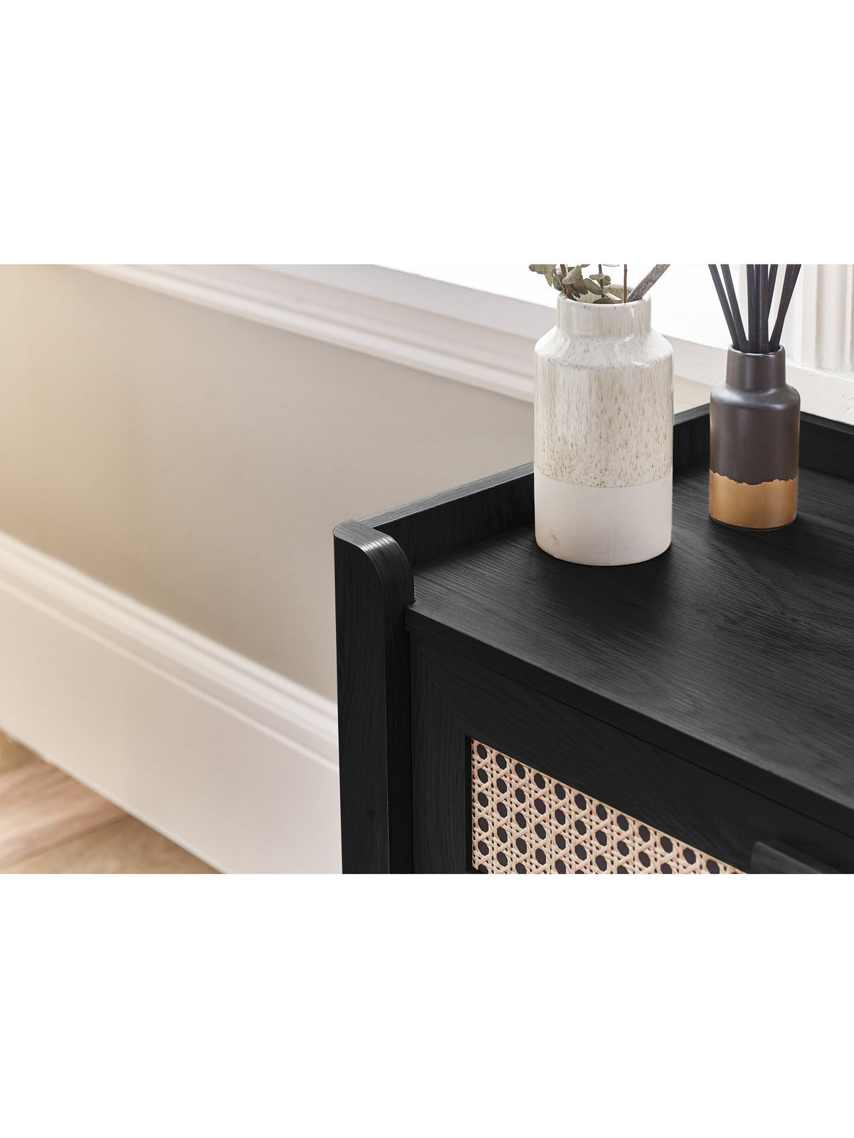 Sydney 5 Drawer Chest - Black Ash
