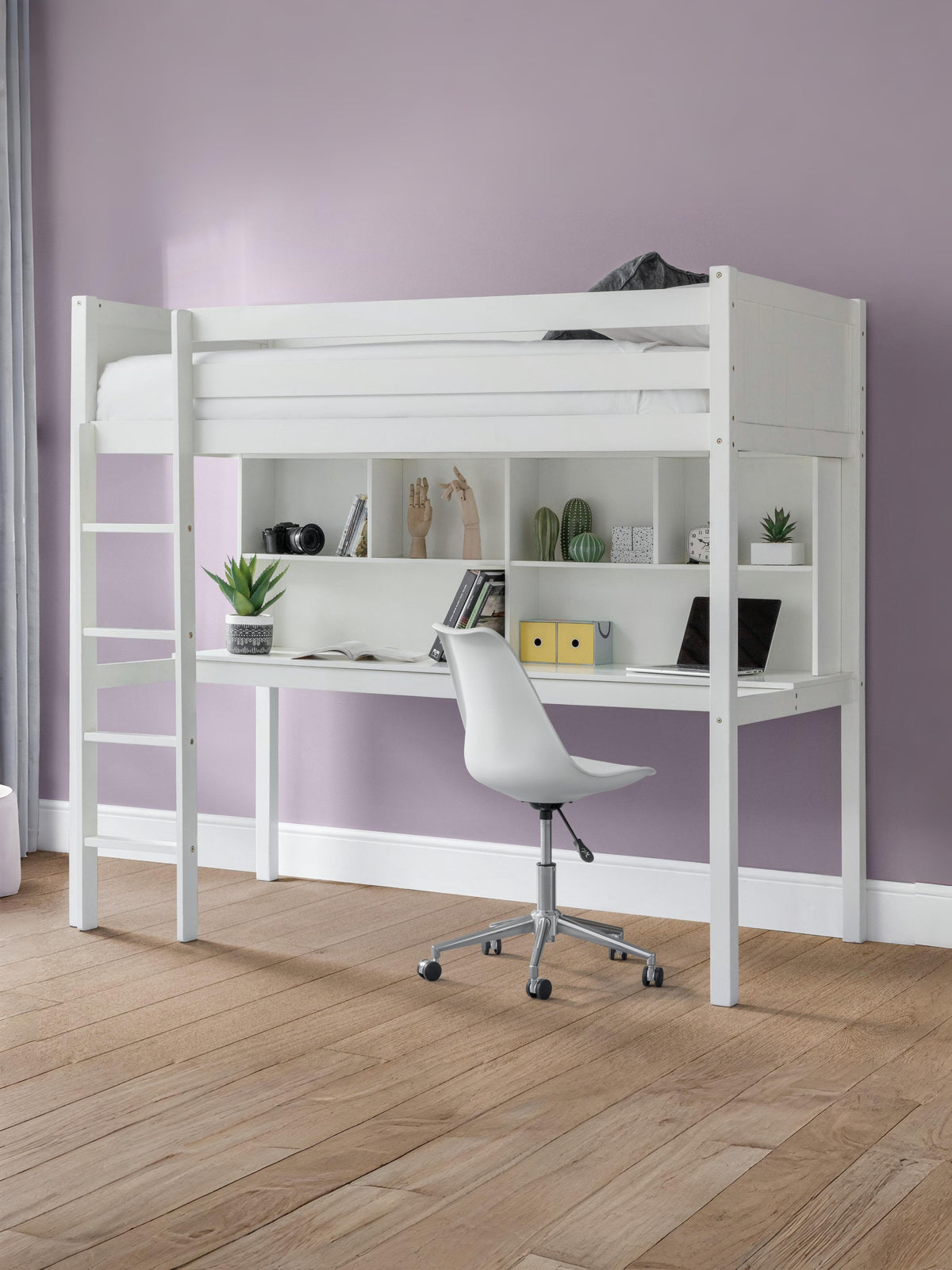 Titan Highsleeper White