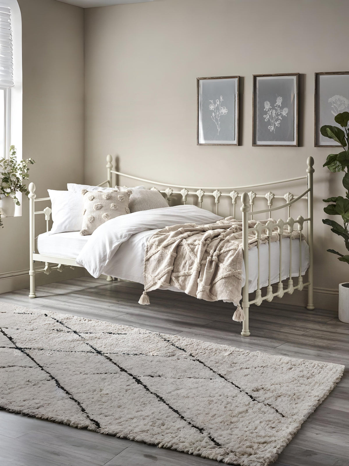 Versailles Daybed Only - Stone White