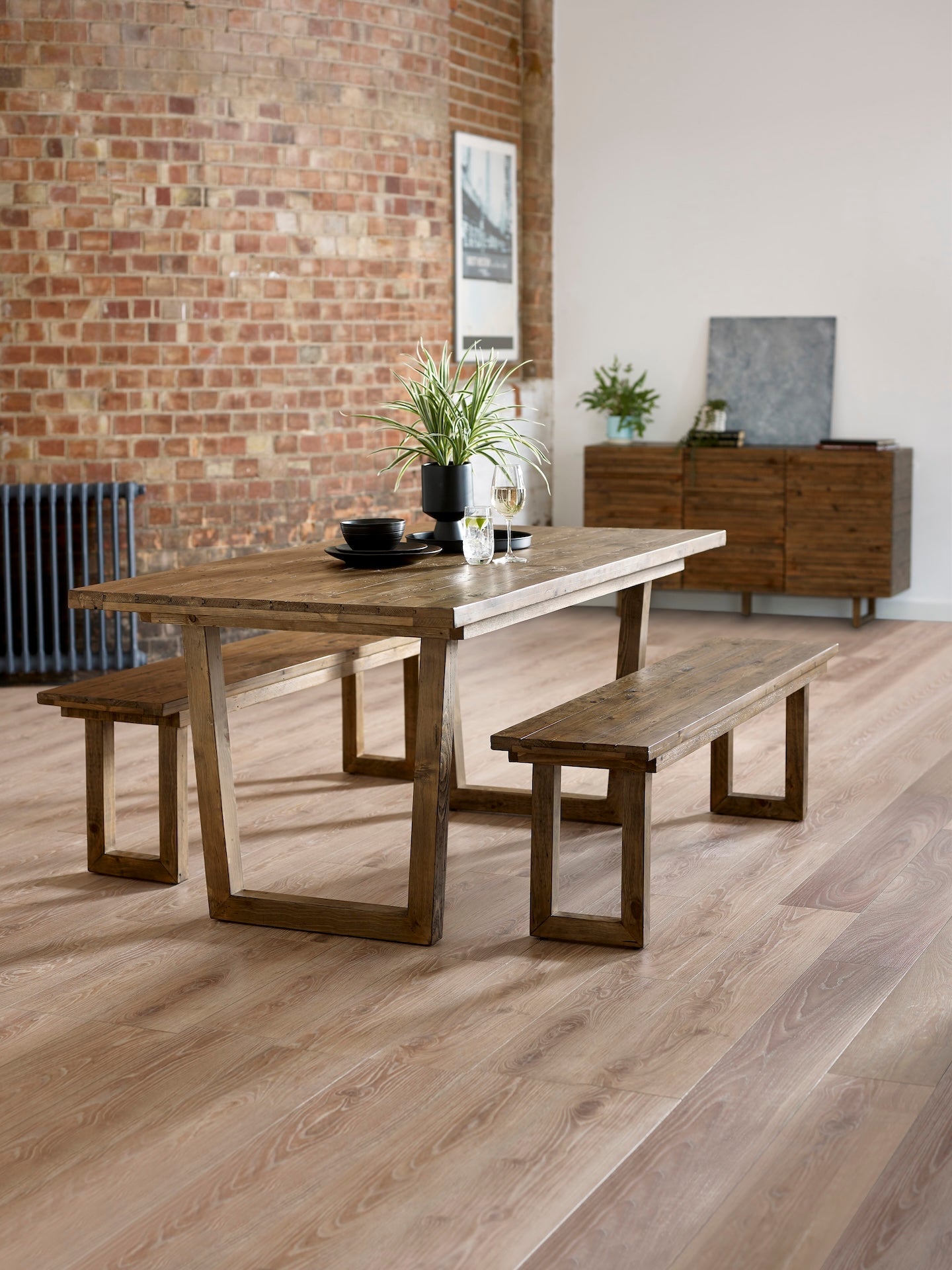 Woburn Dining Table – Julian Bowen, view 4