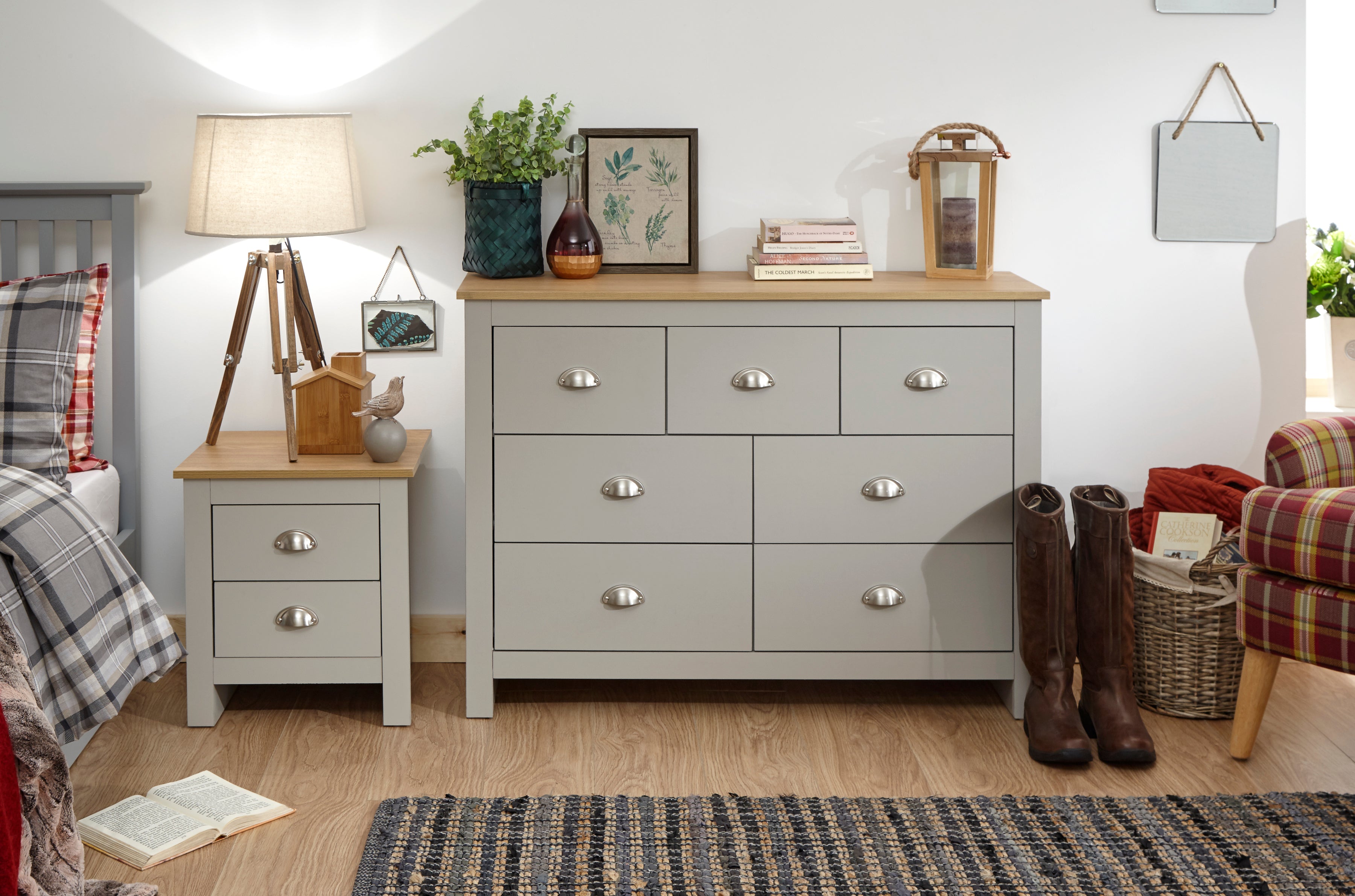 Lancaster Merchants Chest Grey – GFW, view 6