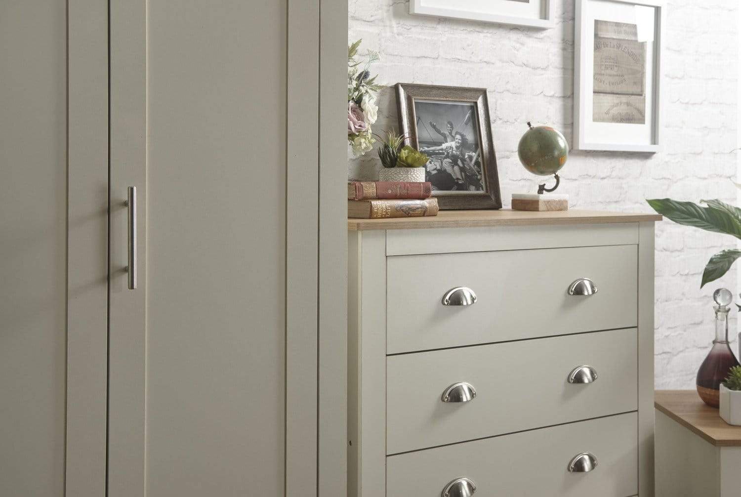 Lancaster 4 Piece Bedroom Set Cream – GFW, view 9