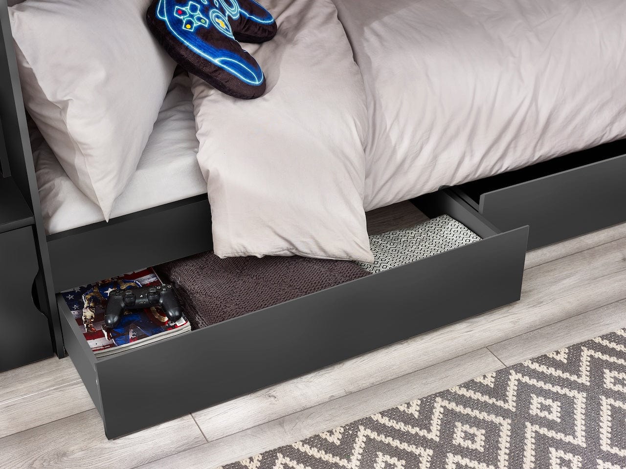 Camelot Staircase Bunk Anthracite – Julian Bowen, view 4