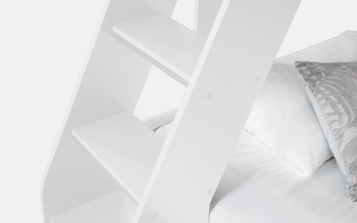 Domino Triple Sleeper White – Julian Bowen, view 6