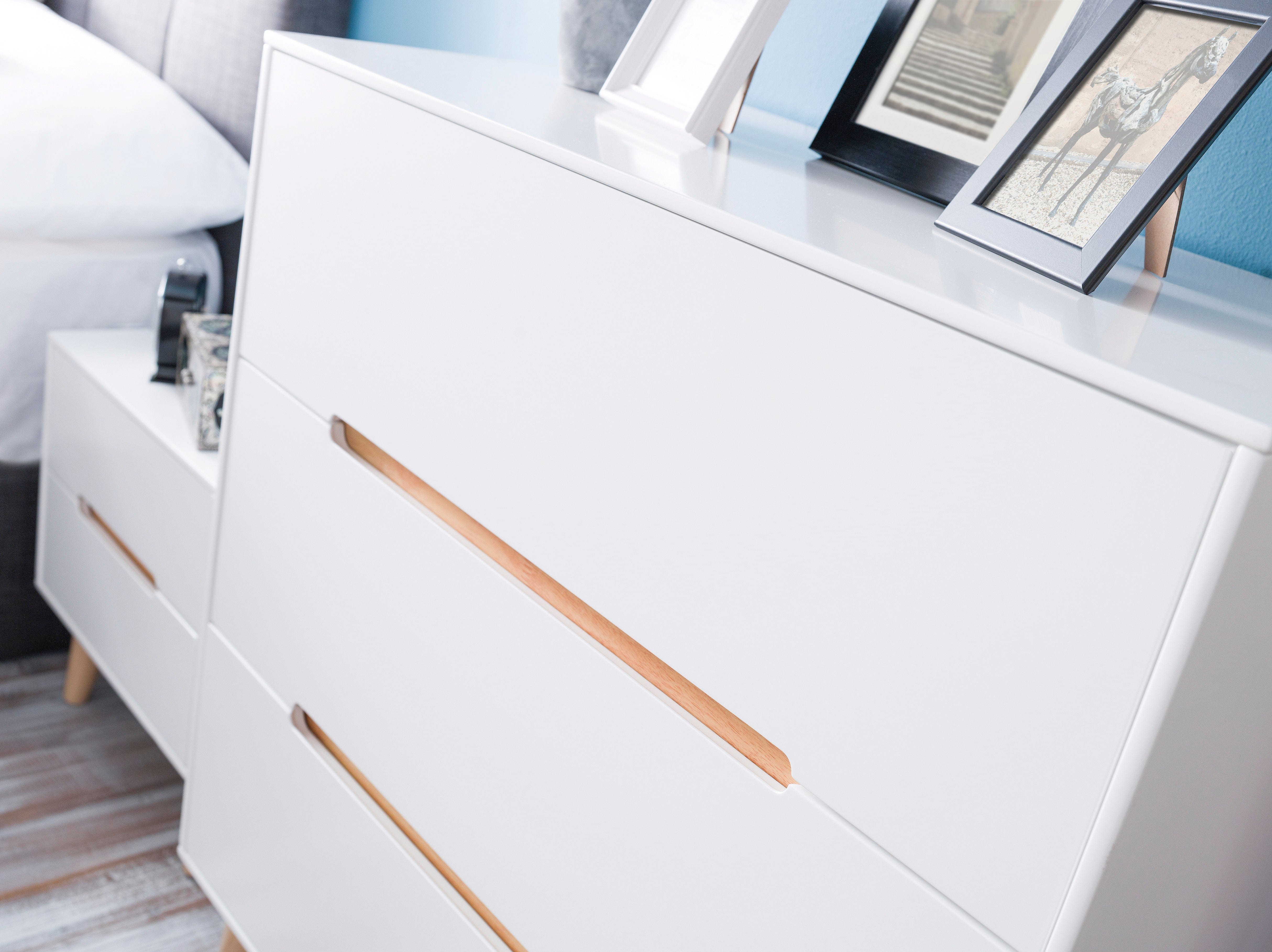 Alicia 3 Drawer Chest – Julian Bowen, view 2