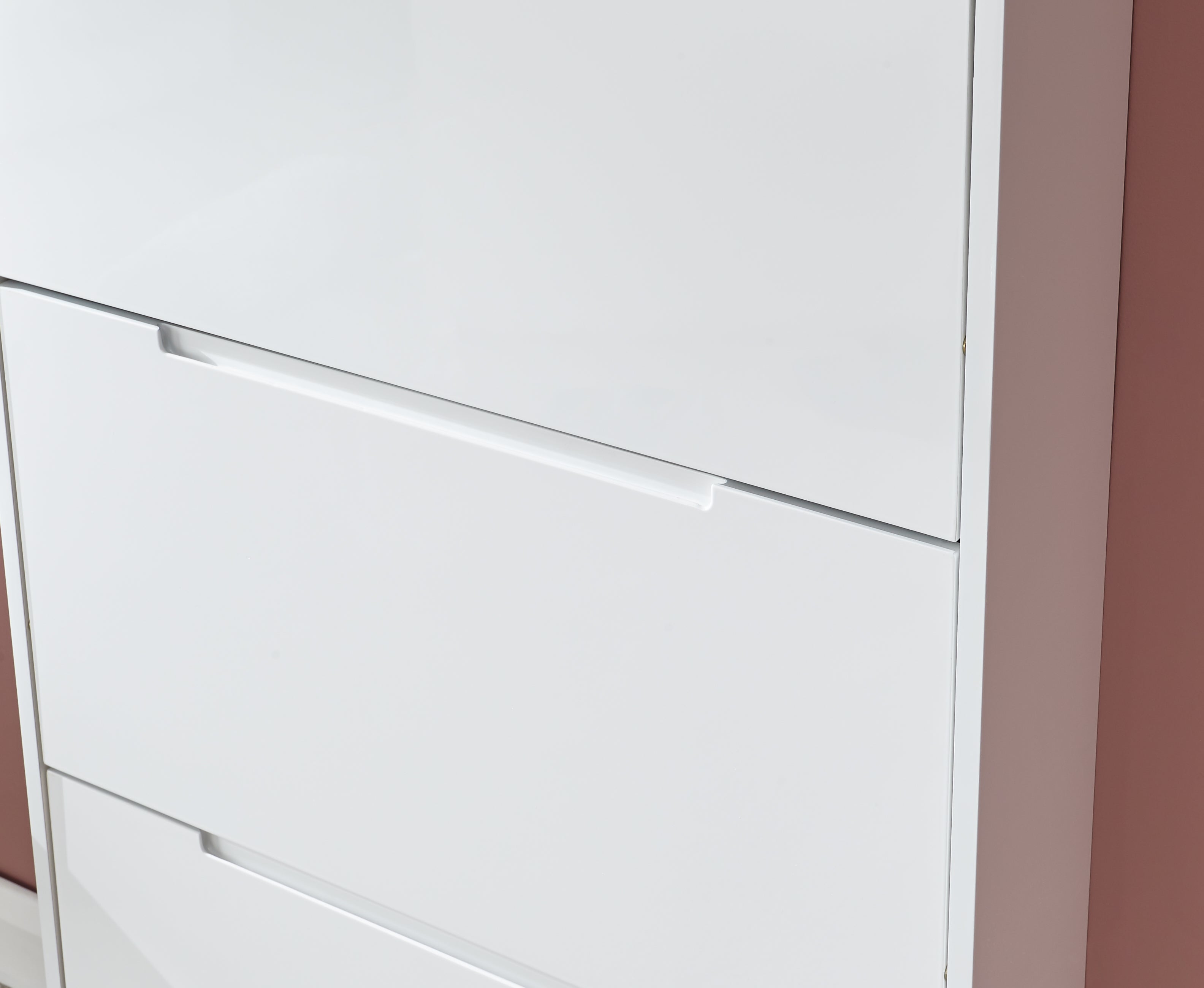 Narrow High – White