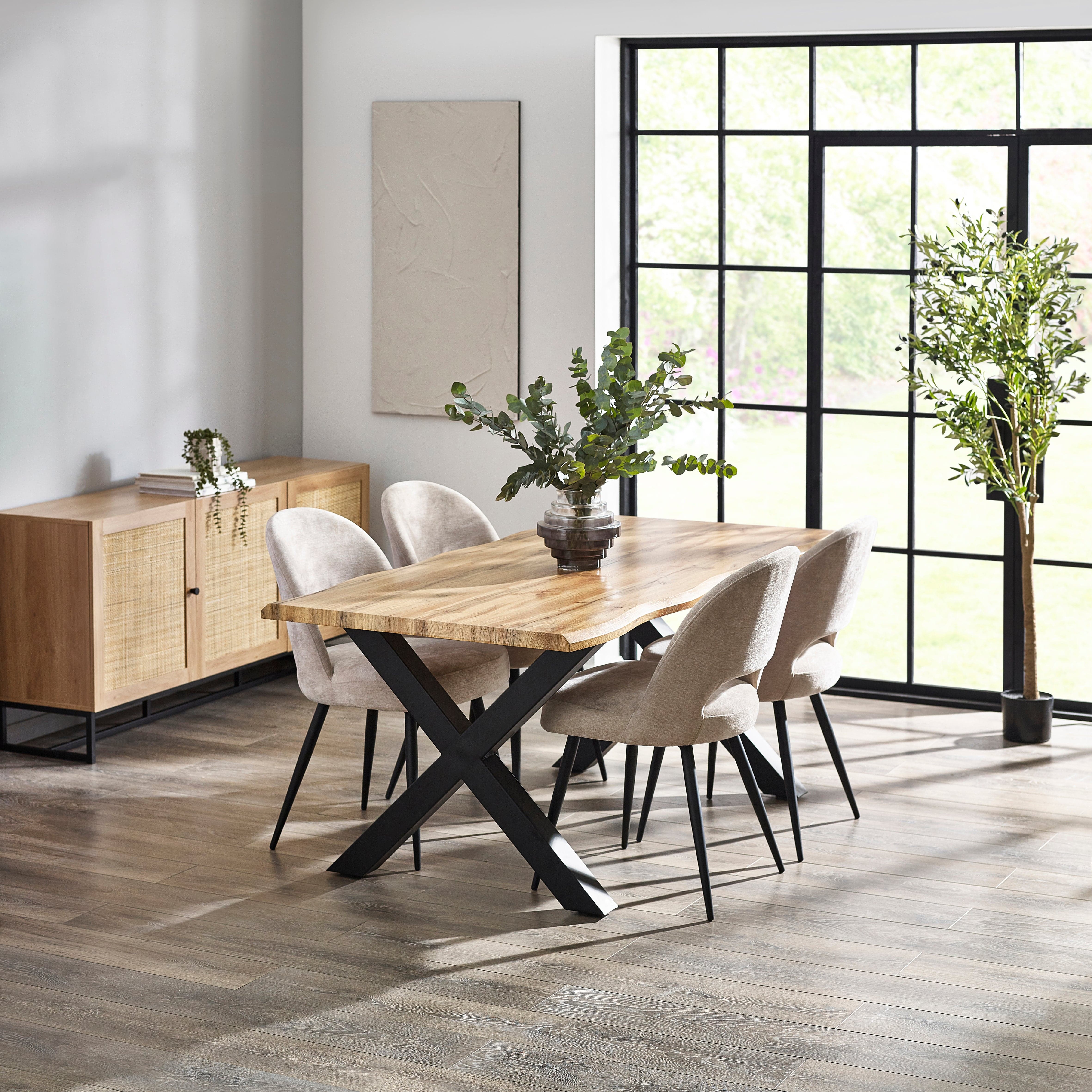 Harvey Dining Table – Julian Bowen, view 3