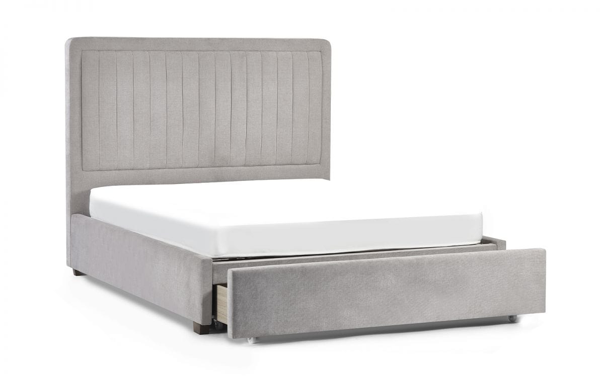 Savannah Bed – Julian Bowen, view 2