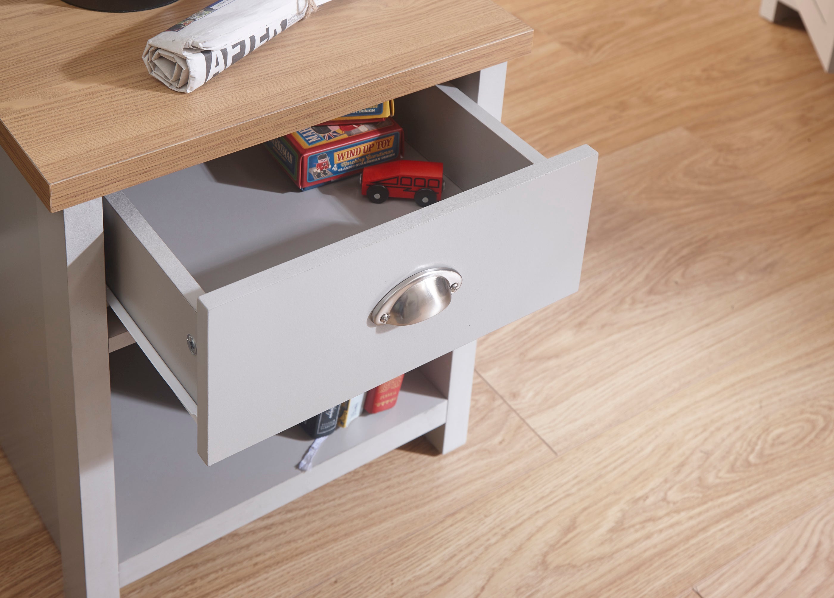 Lancaster Lamp Table Grey – GFW, view 9