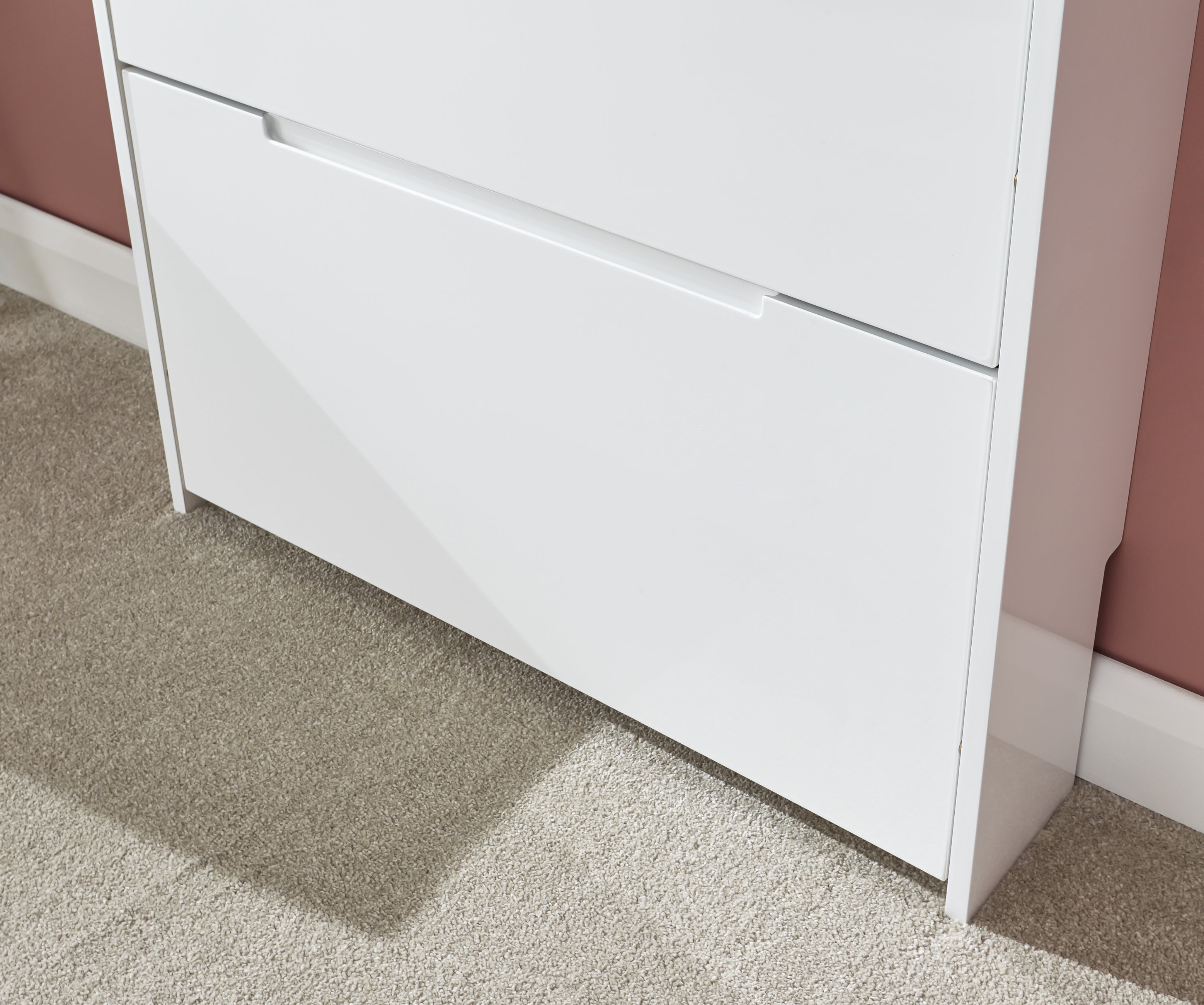Narrow High – White