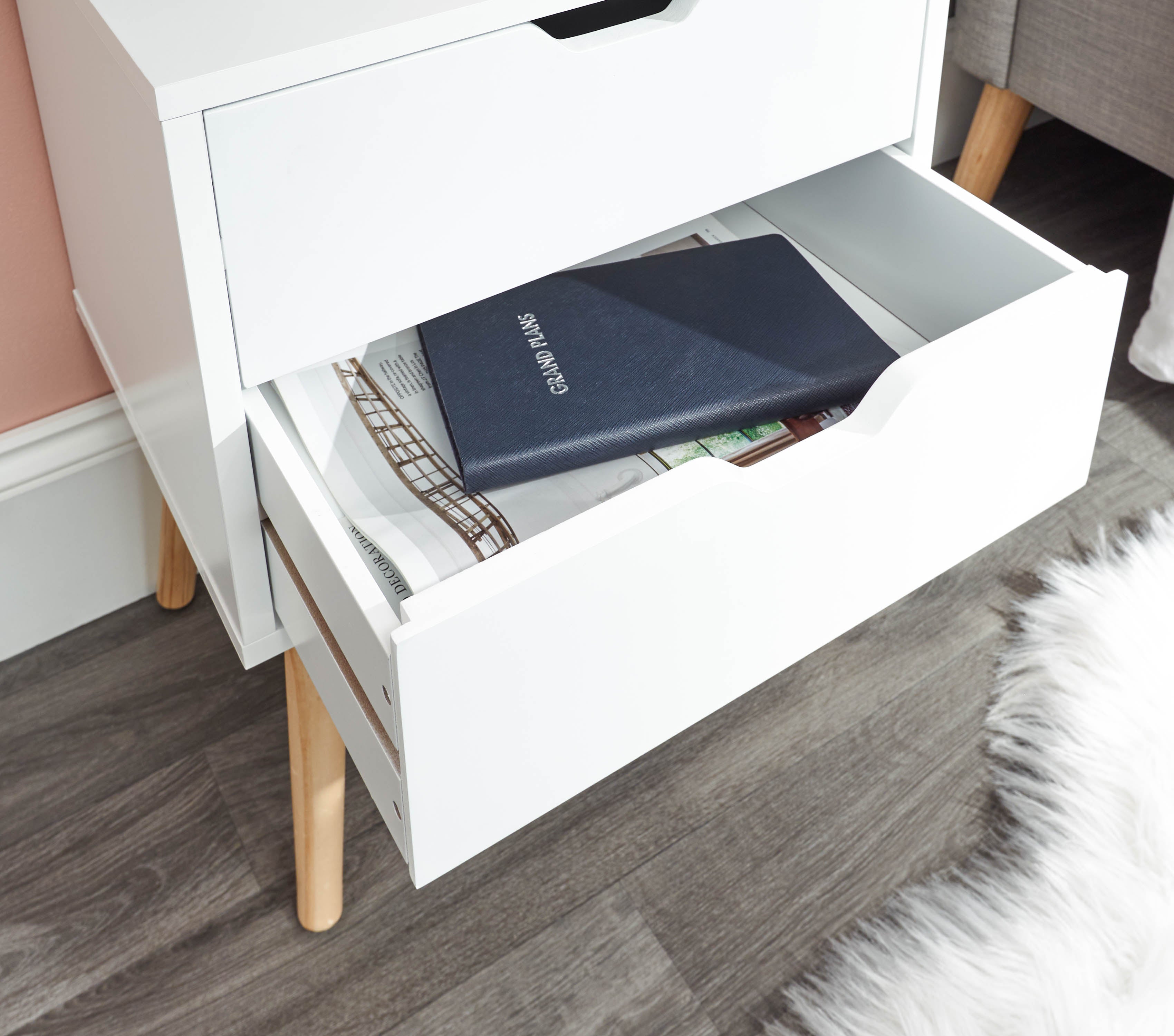 Nyborg Pair Of 2 Drawer Bedsides – White