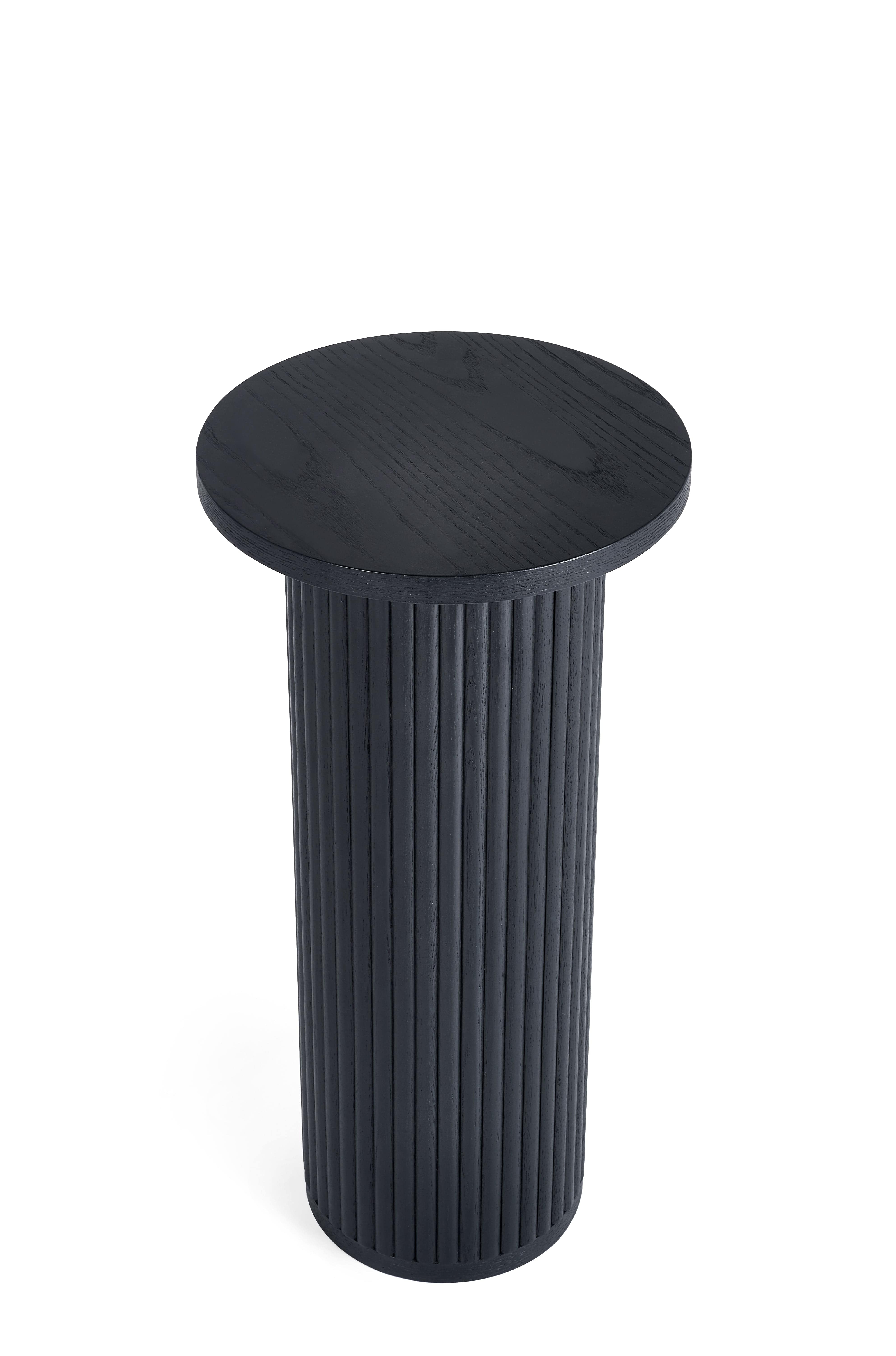 Louis Fluted Drinks Table - Black – Julian Bowen, view 3