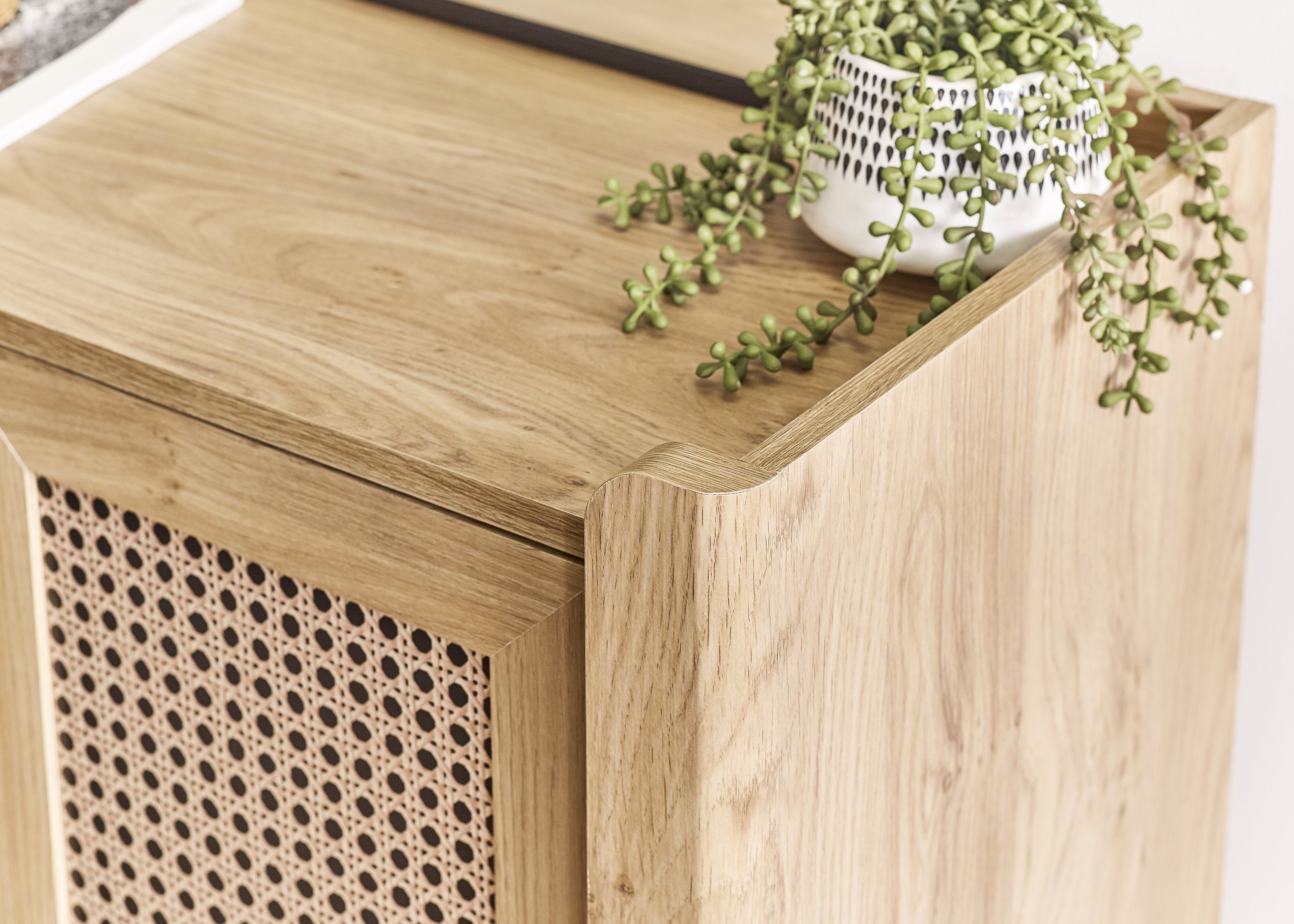Sydney Lamp Table With Removable Shelf – Julian Bowen, view 7